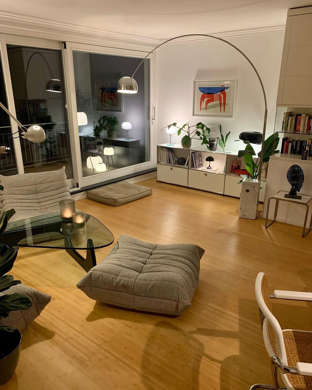 modern-arched-stainless-steel-floor-lamp-with-white-marble-base-for-living-room-and-office-polished-silver