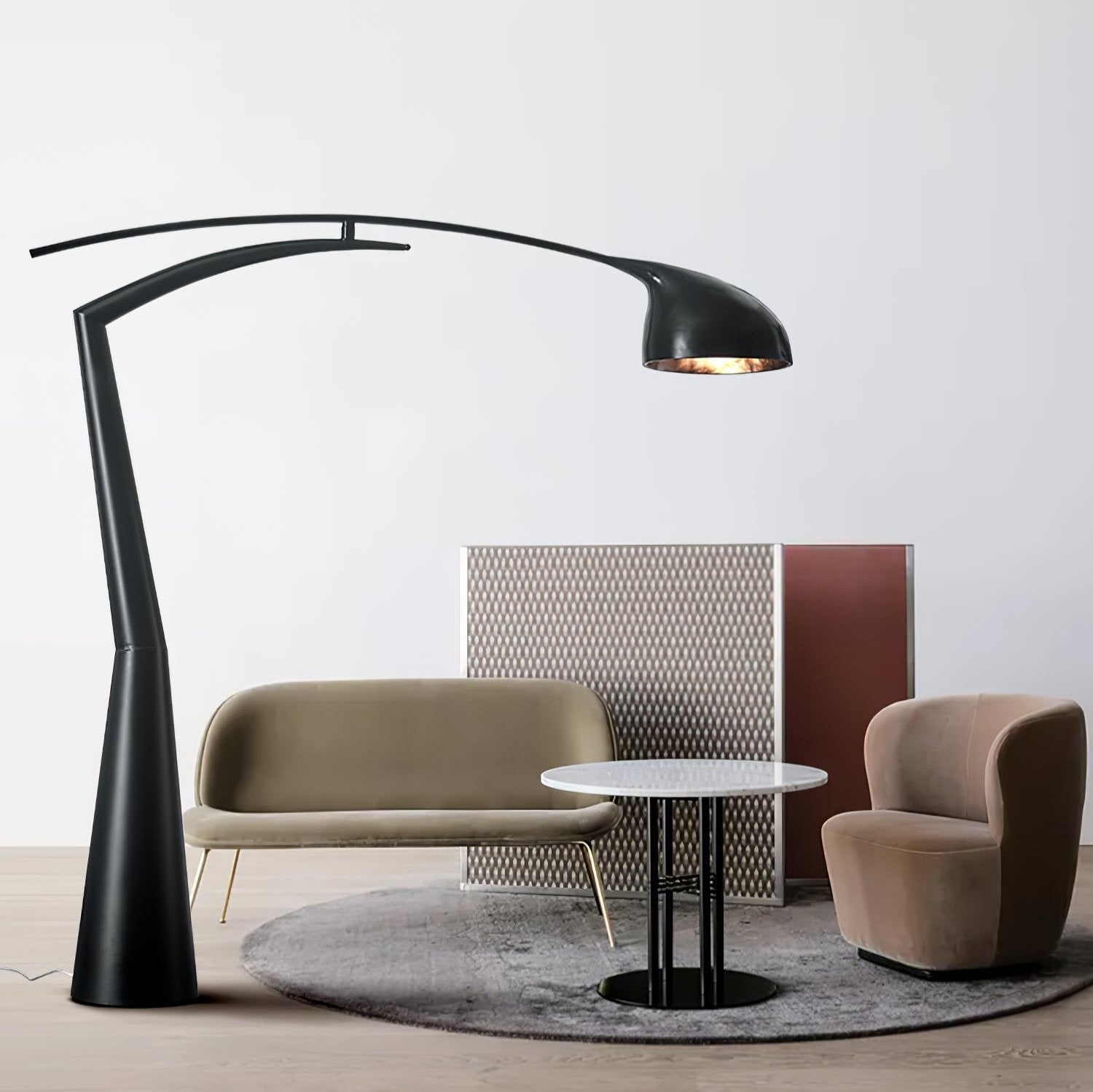 contemporary-sculptural-arc-floor-lamp-in-matte-black-for-modern-living-rooms