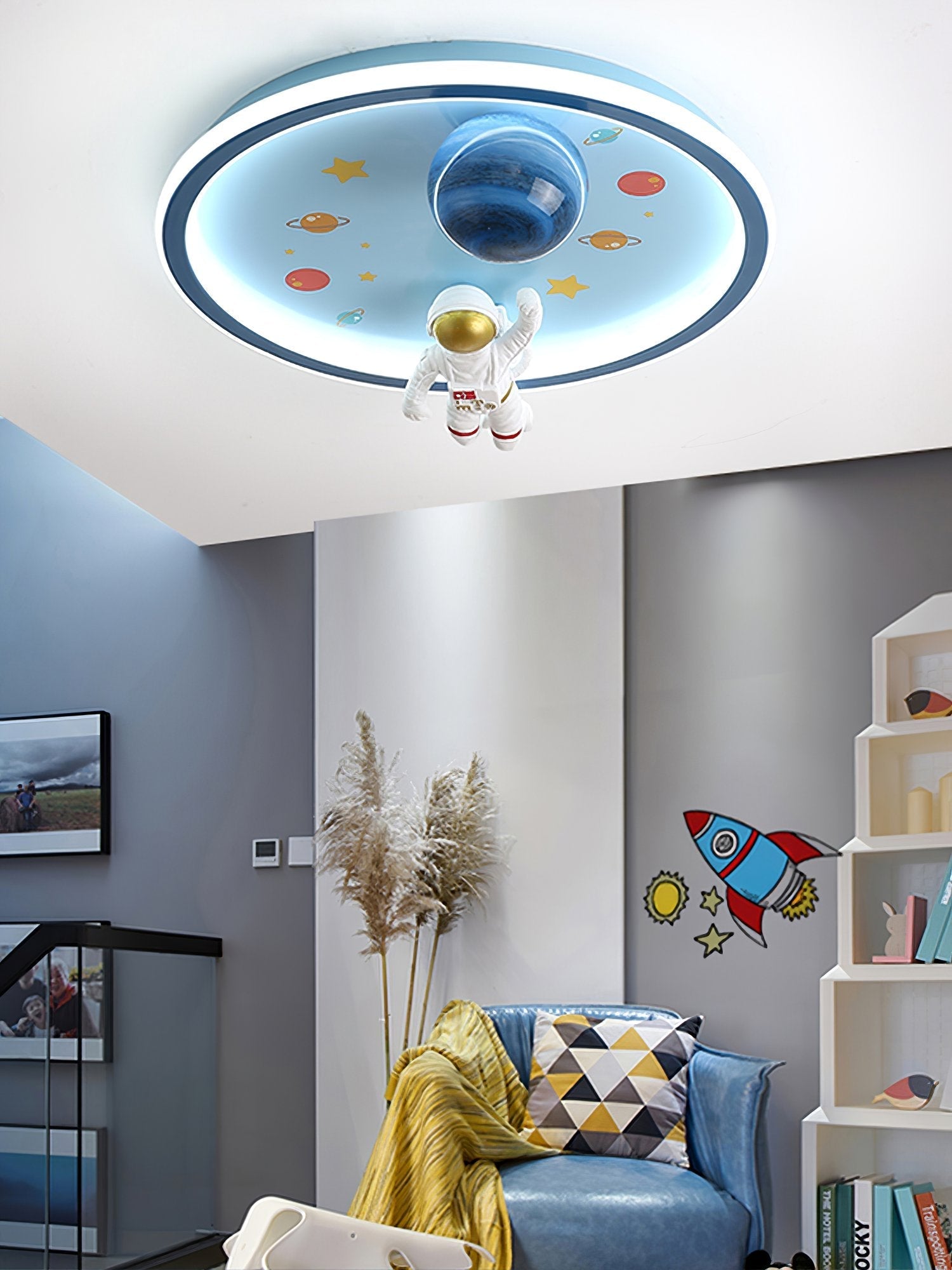 astronaut-and-planet-led-ceiling-light-for-children-room-space-theme-decor