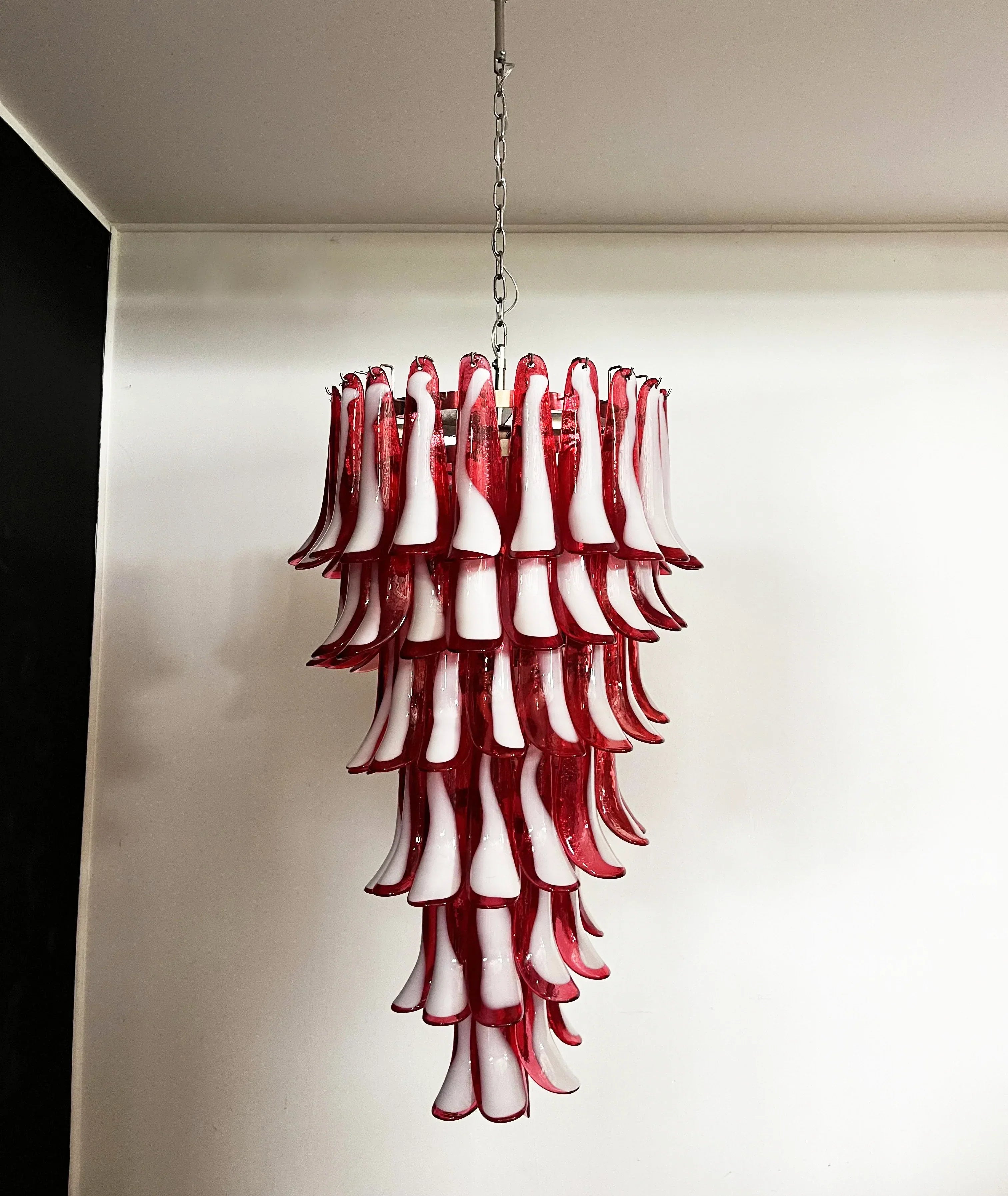 luxury-handcrafted-red-murano-glass-petal-spiral-chandelier-for-foyer-and-living-room