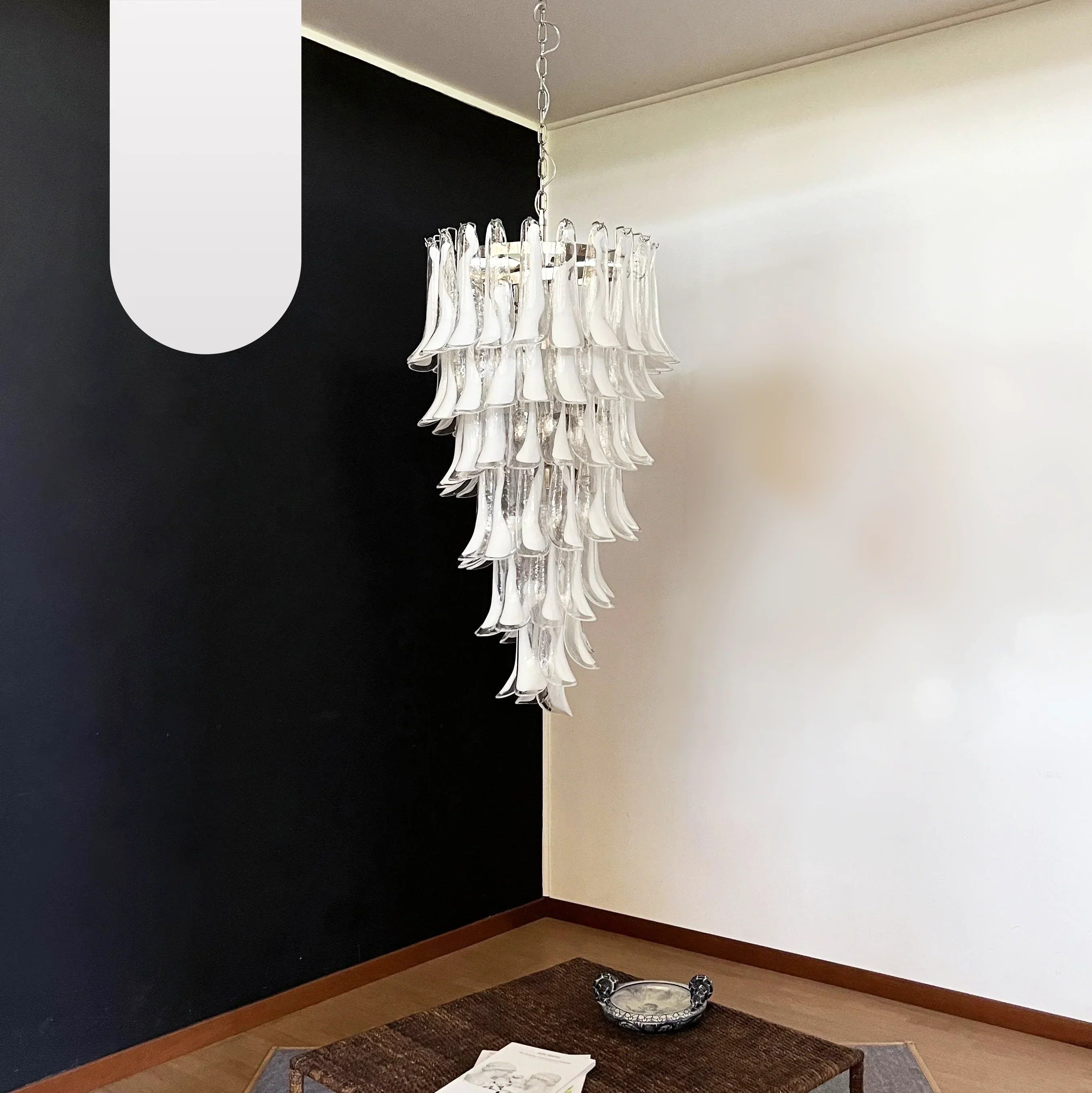 handcrafted-murano-transparent-glass-petal-spiral-chandelier-in-gold-or-chrome