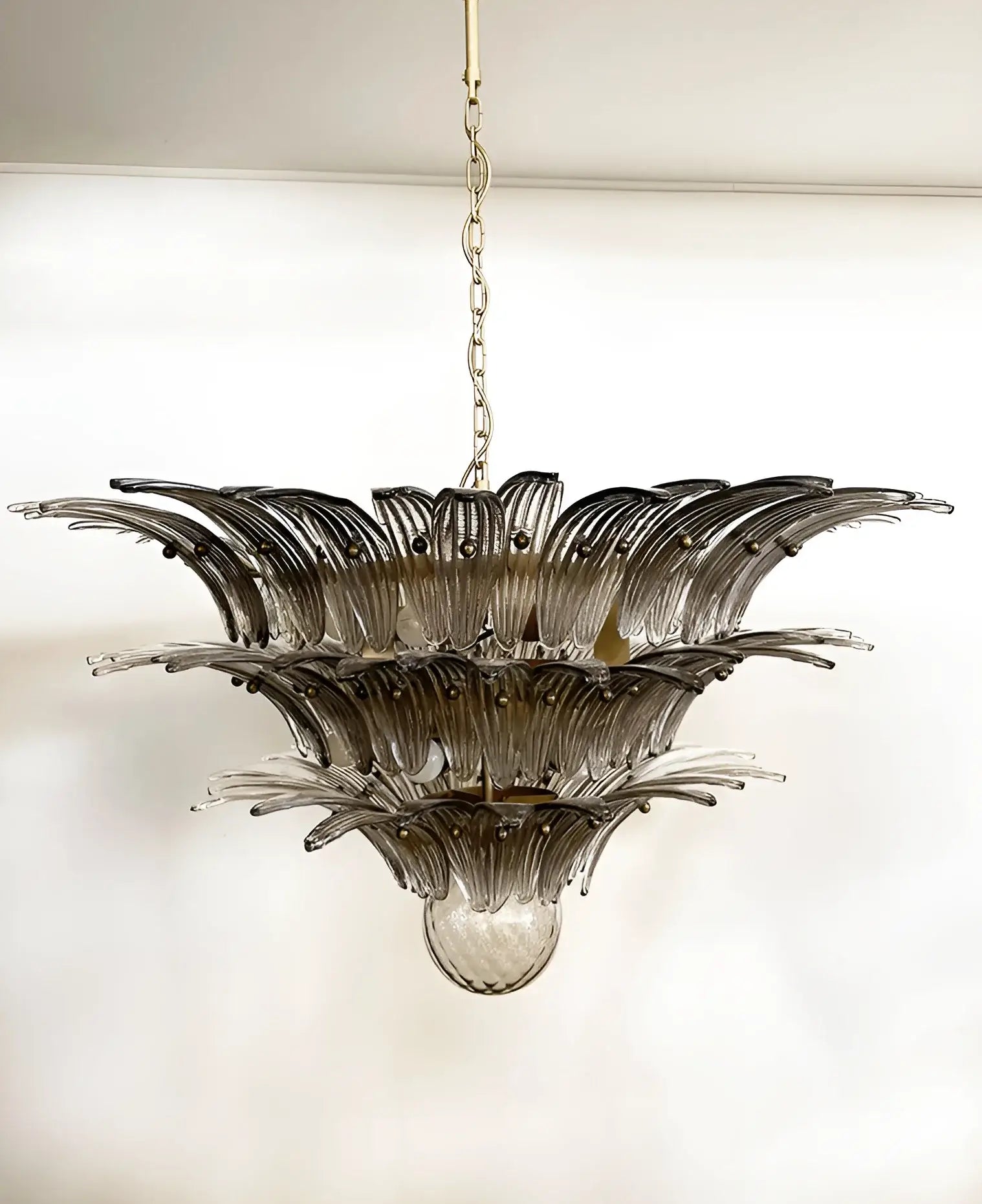 elegant-murano-style-smoked-glass-palmette-chandelier-for-modern-luxury-interiors