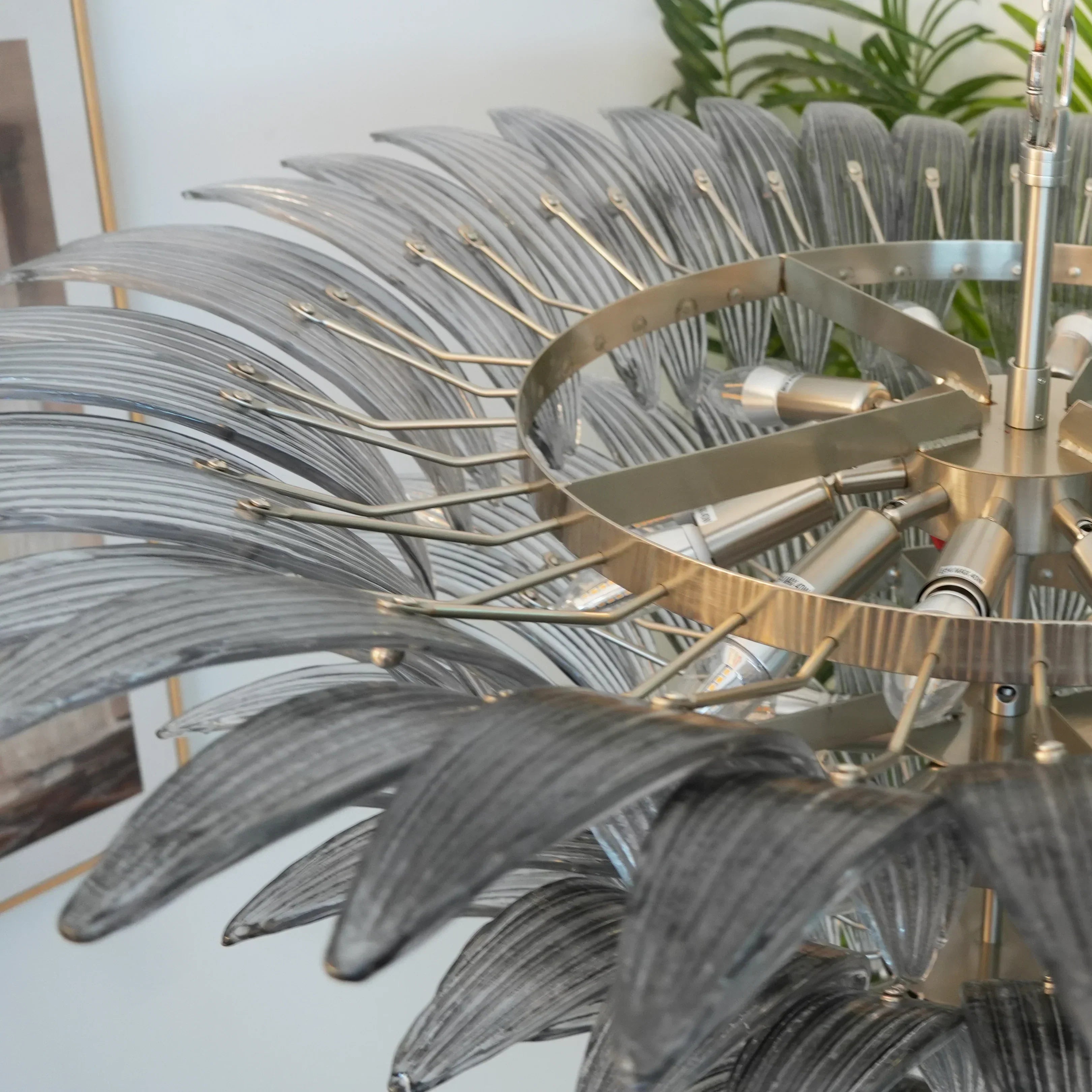elegant-murano-style-smoked-glass-palmette-chandelier-for-modern-luxury-interiors