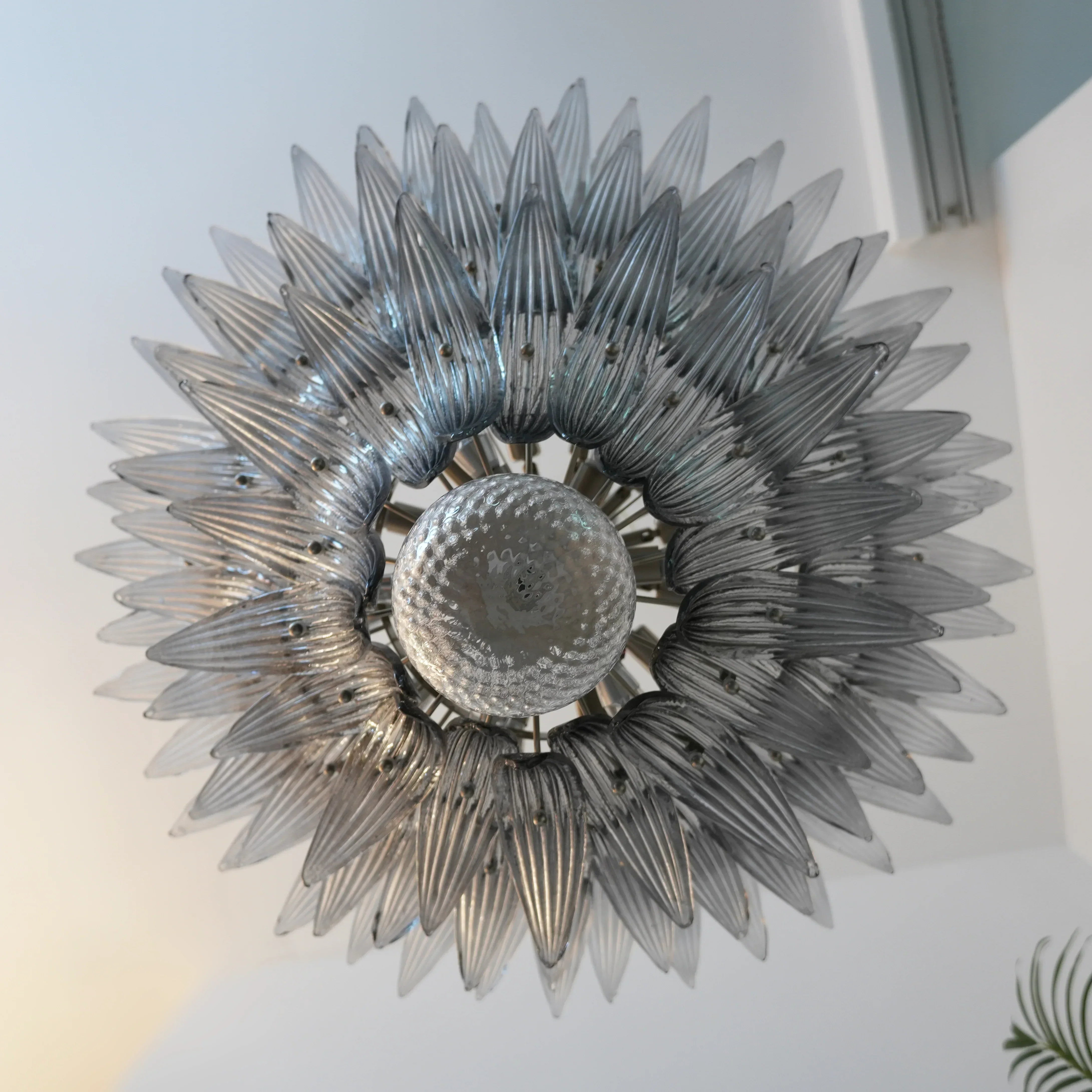 elegant-murano-style-smoked-glass-palmette-chandelier-for-modern-luxury-interiors