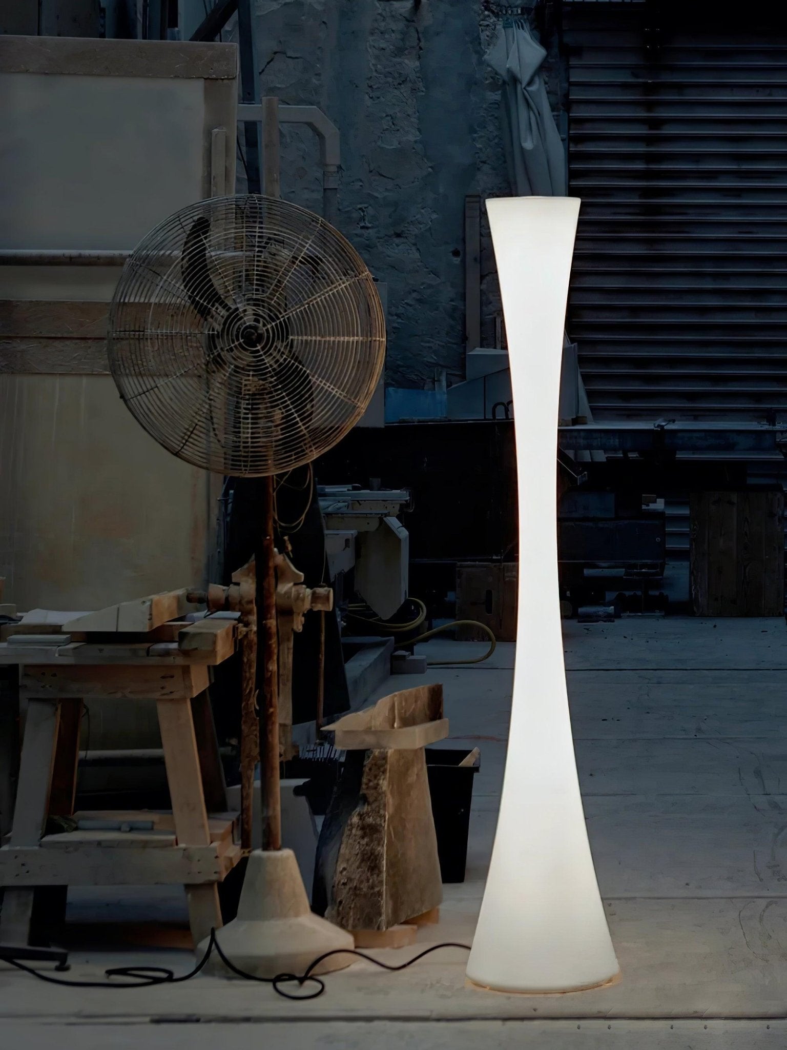 Modern Biconica Pol LED Standing Floor Lamp with Ambient Uplight in White Finish