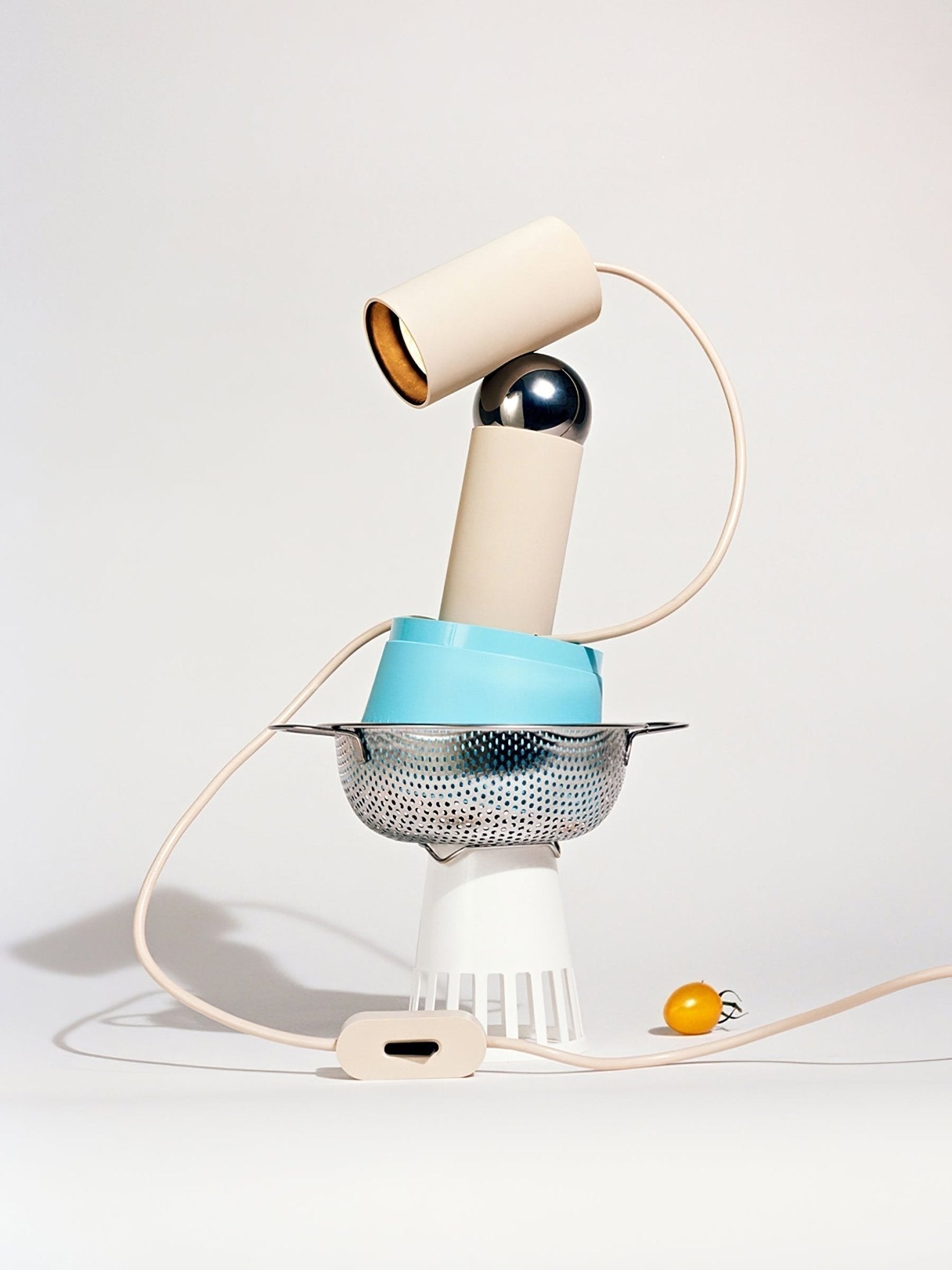 Modern Beam Task Table Lamp with Rotatable Magnetic Ball Joint for Office