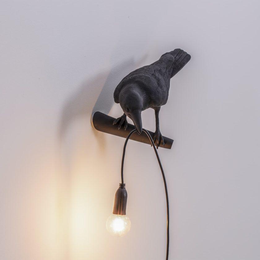 creative-resin-raven-bird-wall-sconce-modern-animal-lamp-for-bedroom-living-room