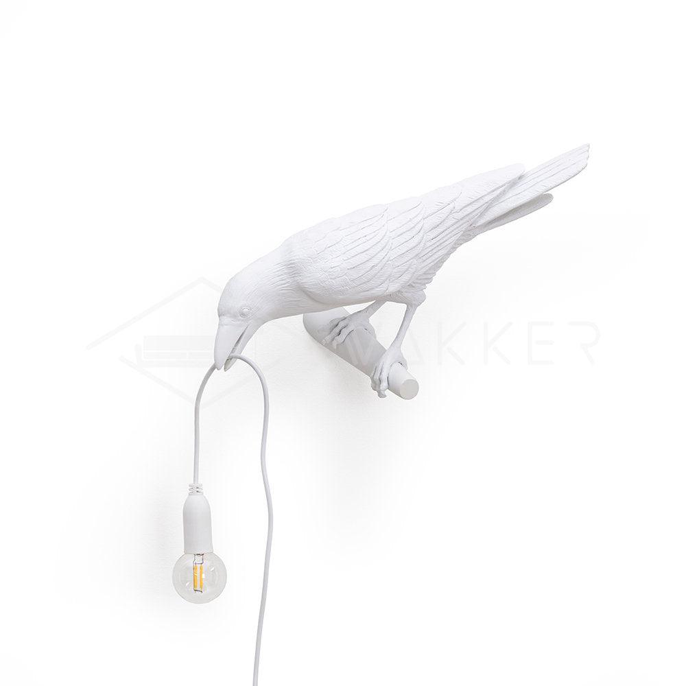 creative-resin-raven-bird-wall-sconce-modern-animal-lamp-for-bedroom-living-room