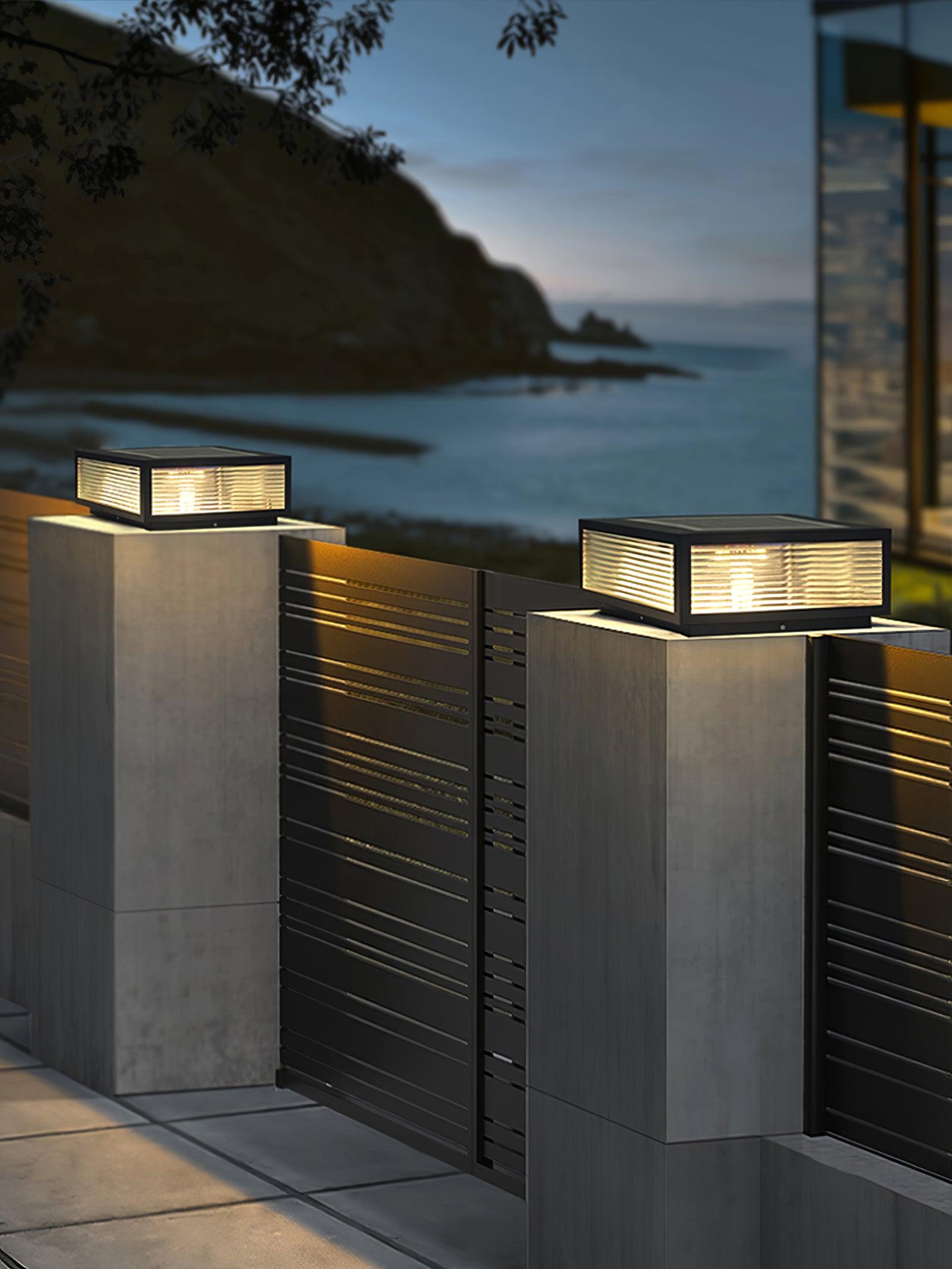 modern-outdoor-garden-pathway-light-with-solar-and-wired-power-options