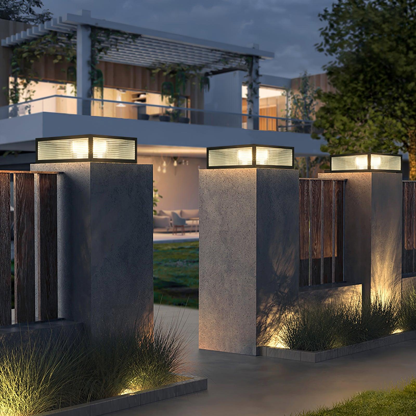 modern-outdoor-garden-pathway-light-with-solar-and-wired-power-options