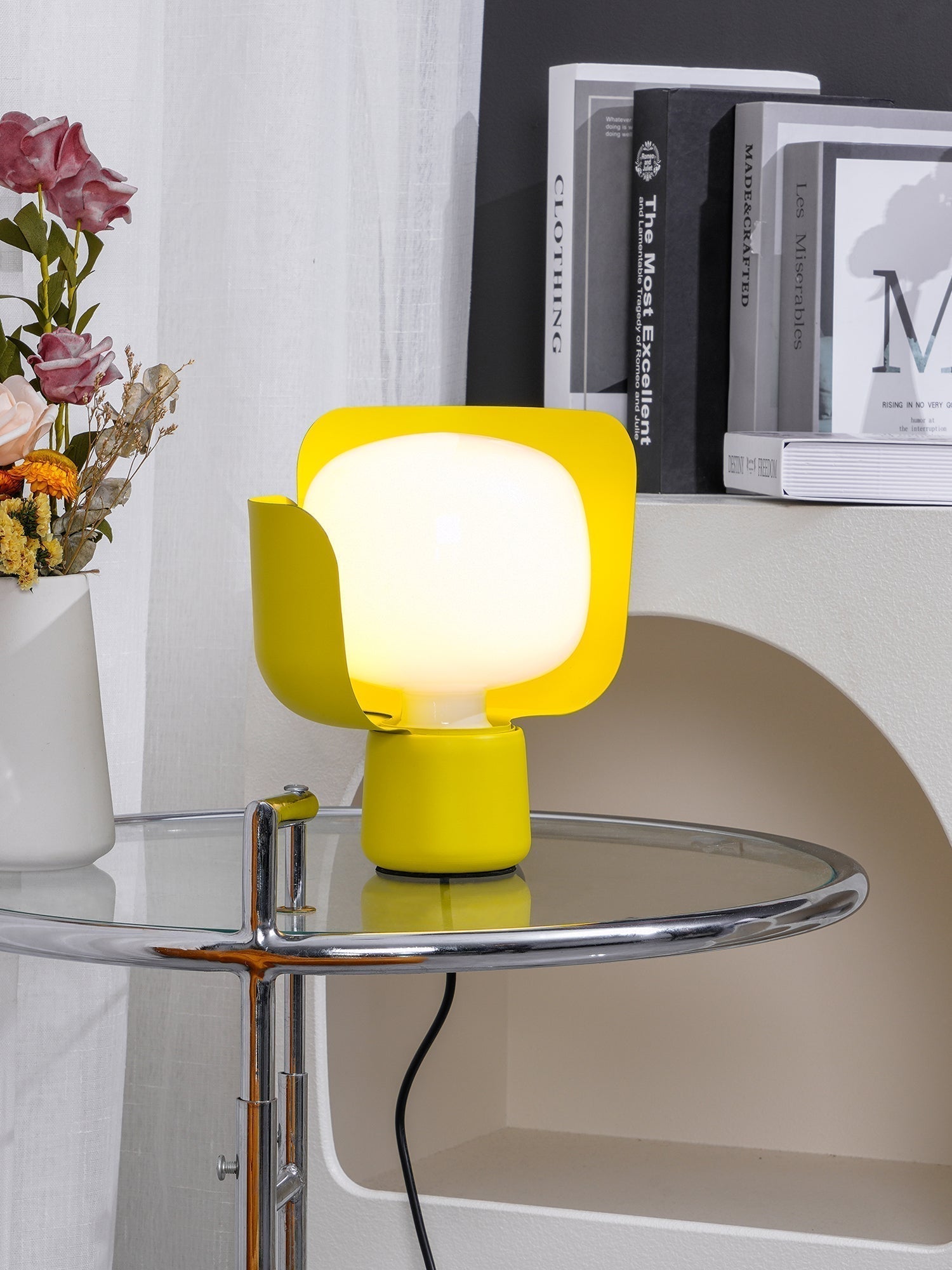 Modern Flower Petal Adjustable Accent Table Lamp for Bedroom and Living Room