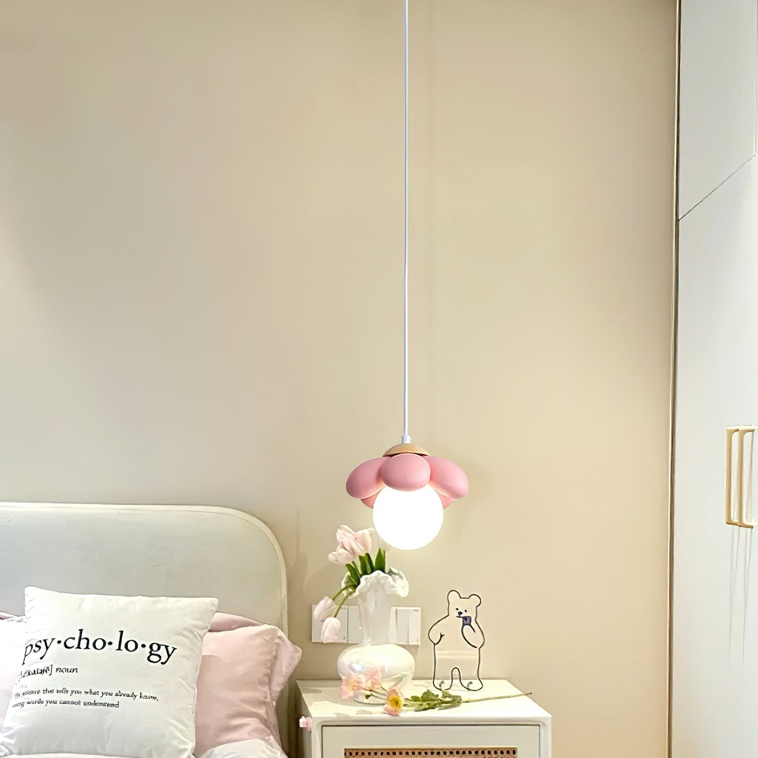 bloom-flower-pendant-light-wood-and-resin-g9-led-hanging-ceiling-lamp-for-living-room-and-bedroom