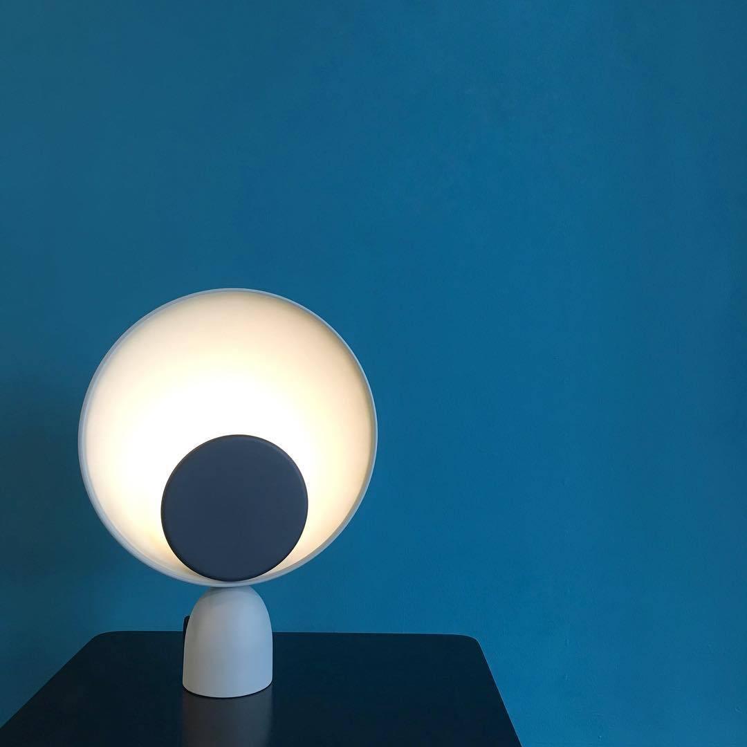 Geometric Modern LED Table Lamp Contemporary Indirect Nightstand Light for Living Room