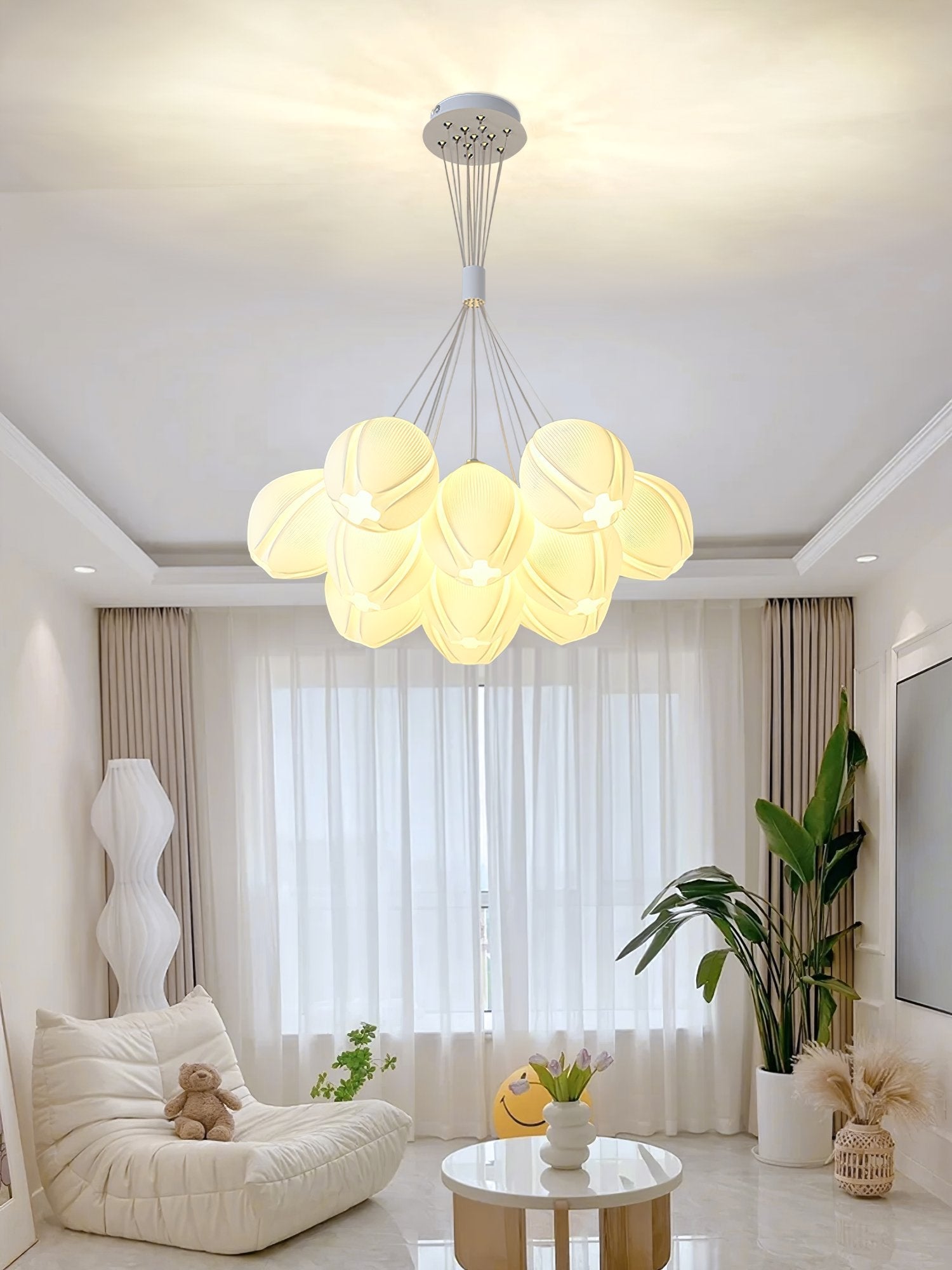 modern-white-bouquet-of-buds-pendant-chandelier-elegant-floral-design-ceiling-light-fixture
