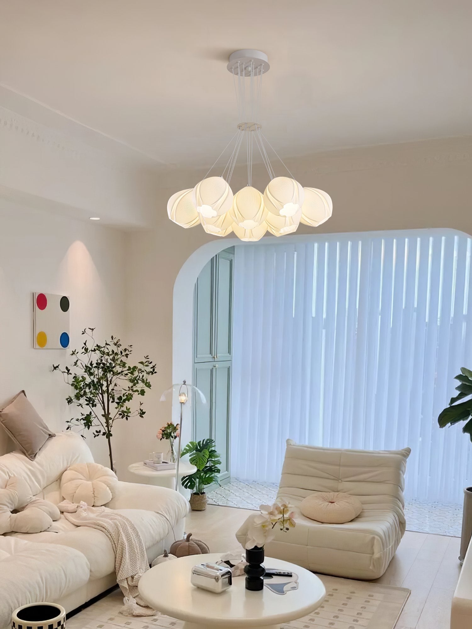 modern-white-bouquet-of-buds-pendant-chandelier-elegant-floral-design-ceiling-light-fixture