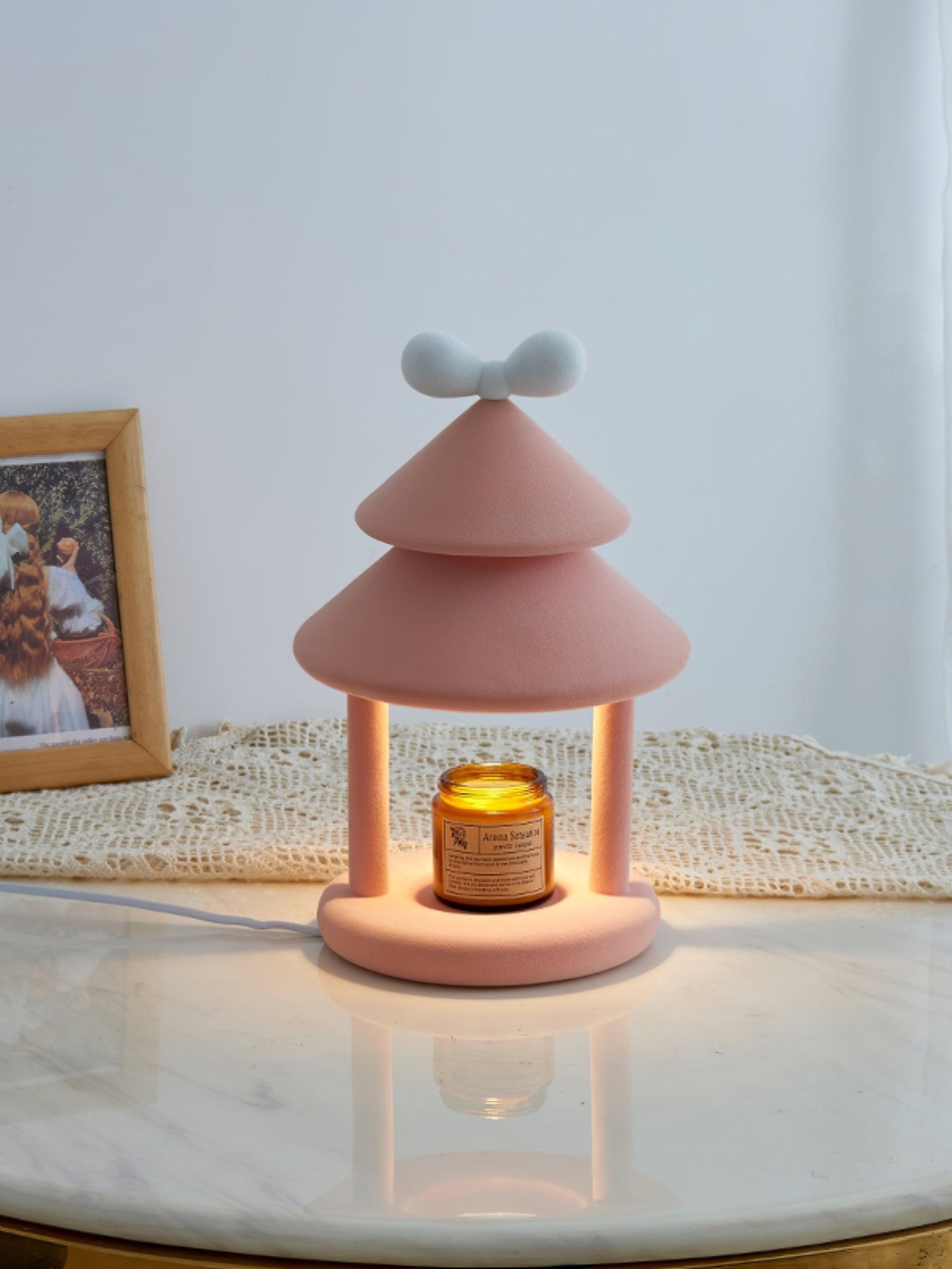 Modern Bow Tie Cone Resin Table Lamp for Bedroom and Designer Living Space