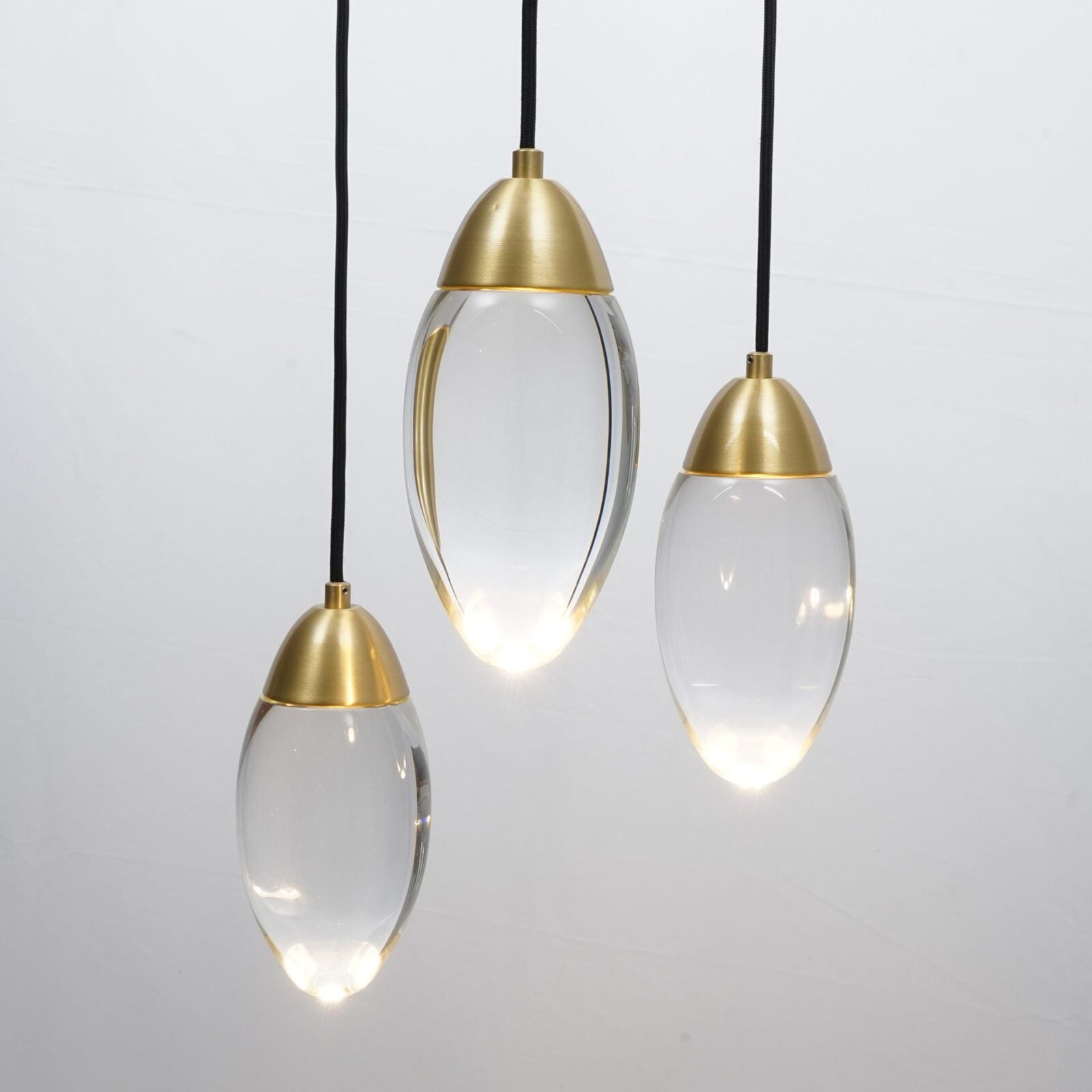 luxury-brass-crystal-hanging-lamp-elegant-led-ceiling-light-for-home-decor