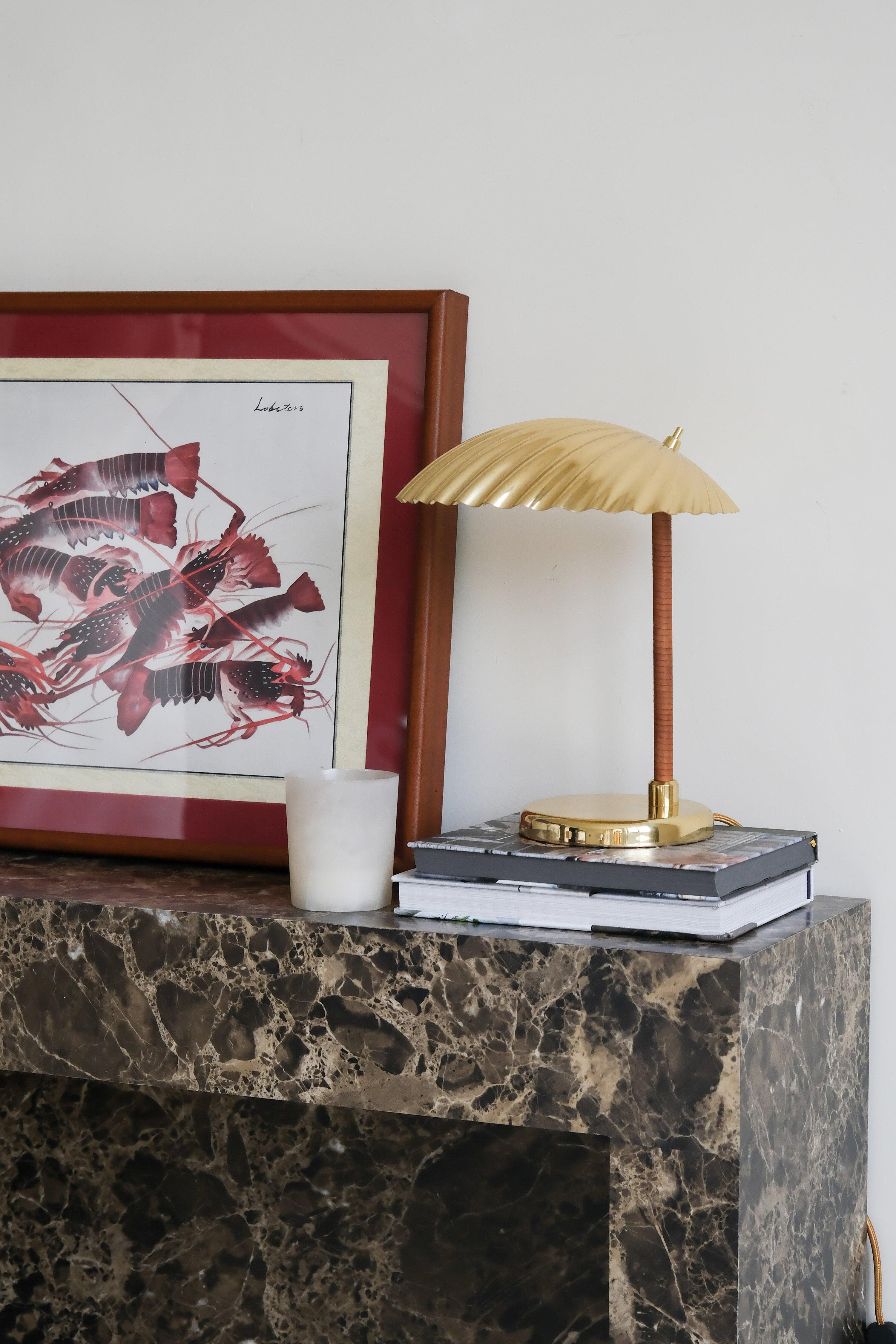 Sculptural Mid Century Modern Brass Shell Table Lamp for Bedside and Desk Lighting