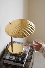 Sculptural Mid Century Modern Brass Shell Table Lamp for Bedside and Desk Lighting