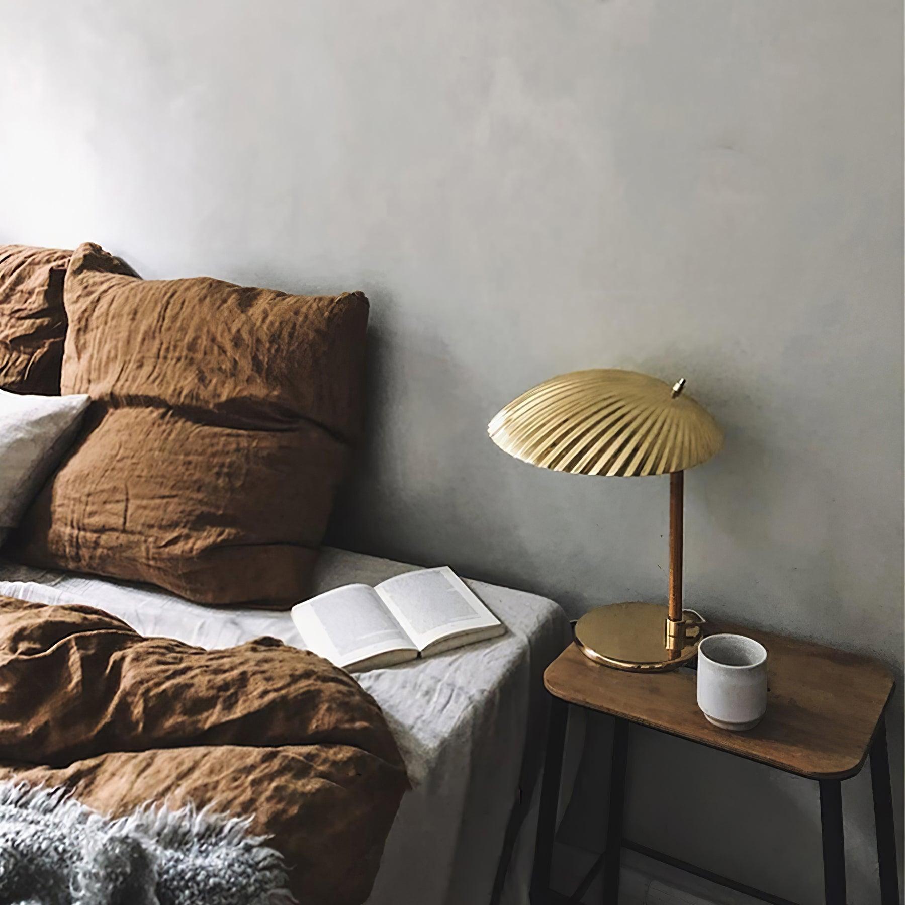 Sculptural Mid Century Modern Brass Shell Table Lamp for Bedside and Desk Lighting