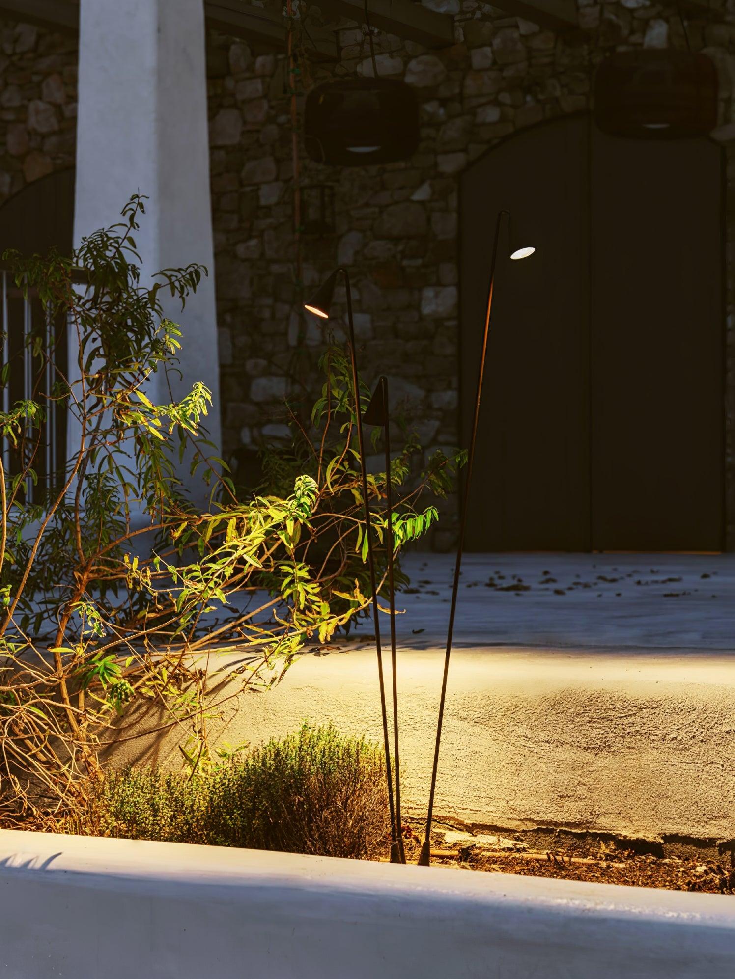 Bellflower Aluminum Outdoor Floor Lamp Waterproof LED Pathway Pedestal Light
