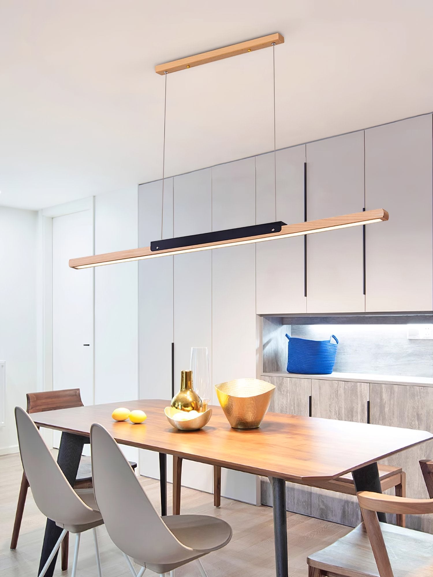 brittany-ash-wood-linear-pendant-light-minimalist-led-chandelier-for-office-dining-room