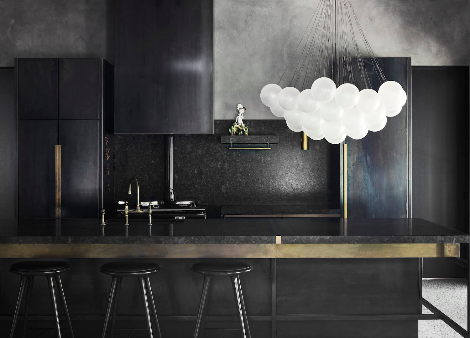 modern-frosted-glass-orb-bubble-chandelier-for-elegant-living-spaces