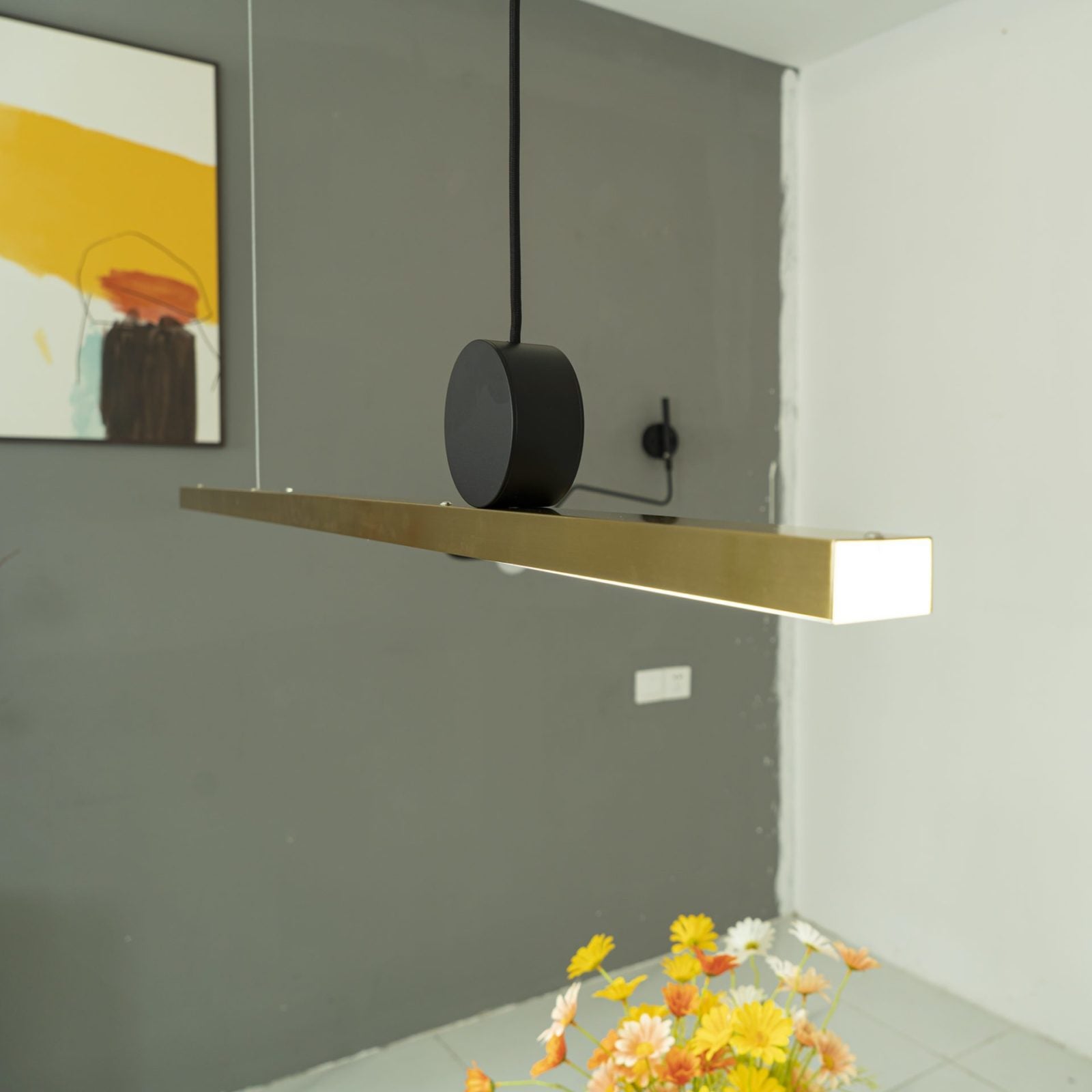 geometric-brass-led-linear-pendant-light-modern-minimalist-chandelier-for-office-and-dining-room