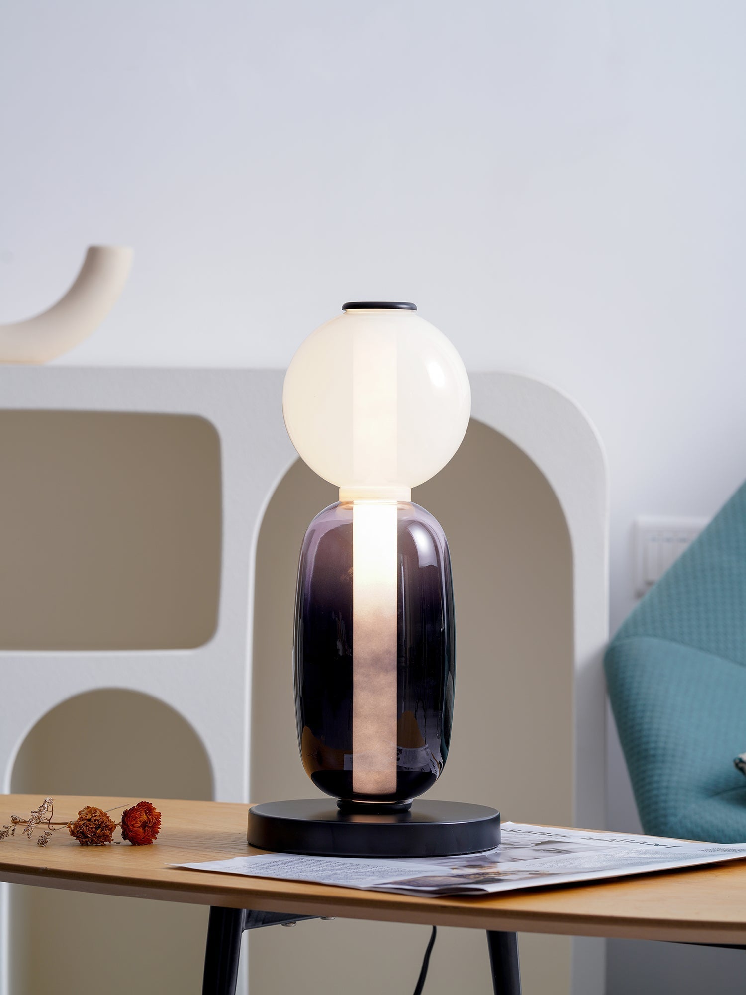 Modern Colorful Candied Glass Pebbles LED Table Lamp for Artful Interior Lighting
