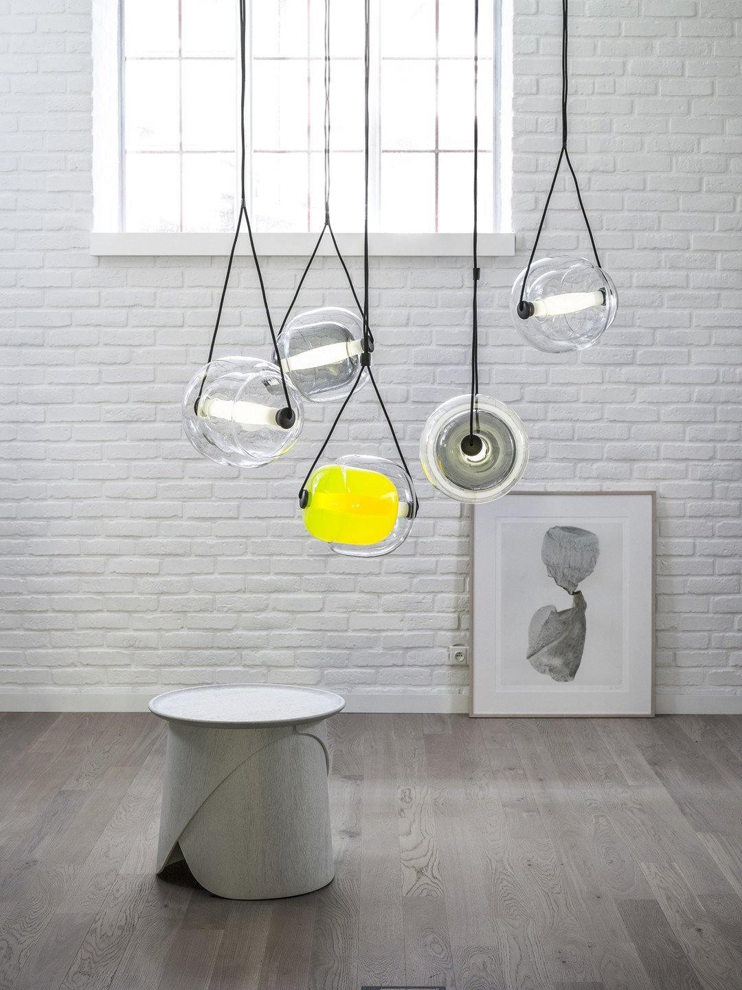 modern-capsula-layered-glass-led-pendant-light-for-contemporary-interior-lighting
