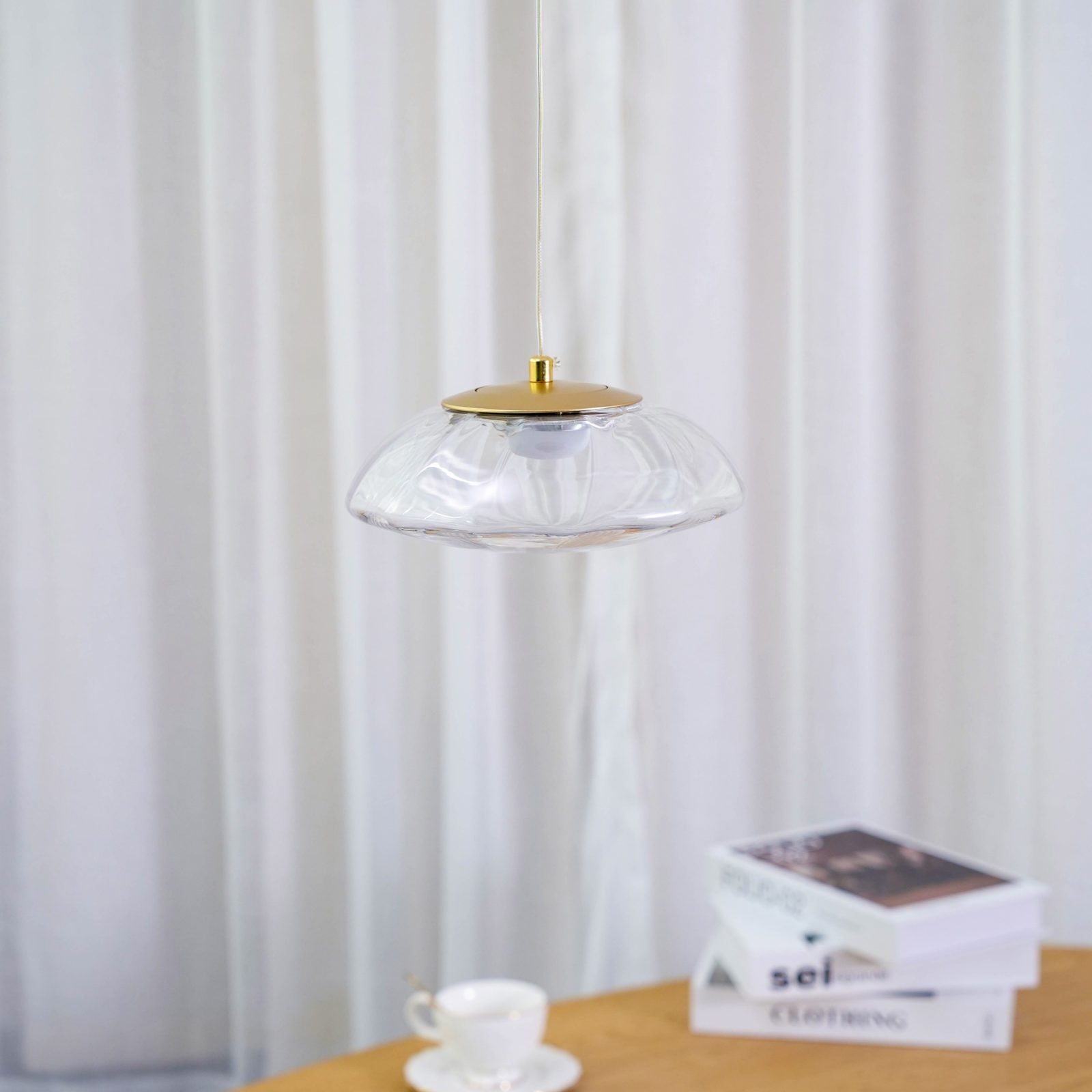 modern-ceto-single-head-led-pendant-light-with-mouth-blown-ripple-glass-shade