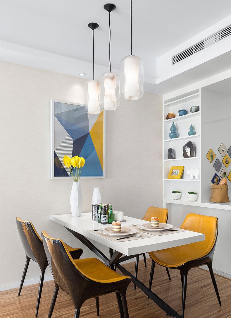 carrara-marble-and-clear-lead-crystal-chamber-pendant-lamp-with-white-marble-diffuser