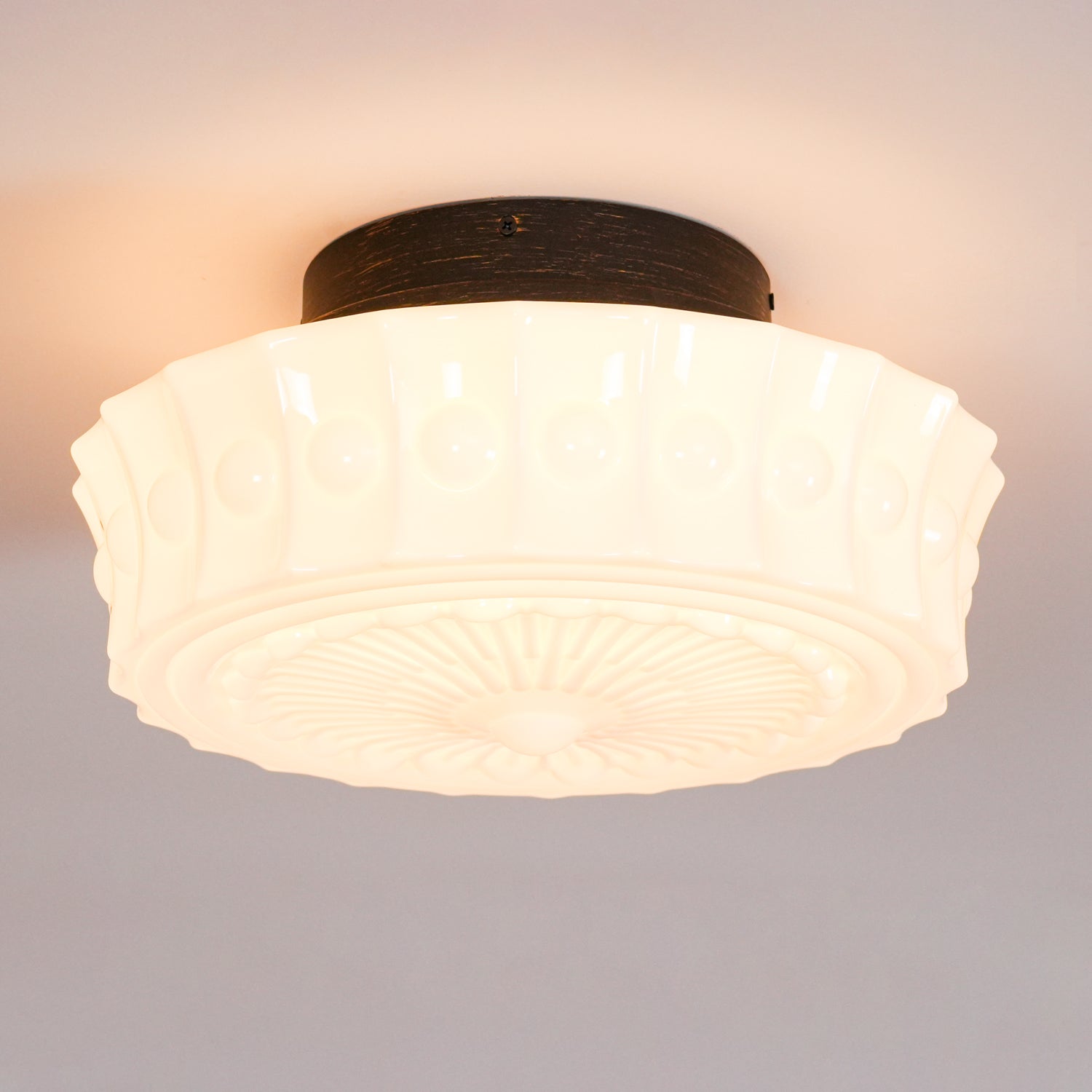 modern-round-glass-flush-mount-ceiling-light-fixture-for-living-and-dining-rooms