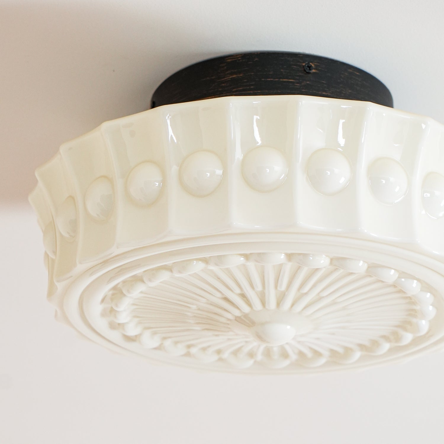 modern-round-glass-flush-mount-ceiling-light-fixture-for-living-and-dining-rooms