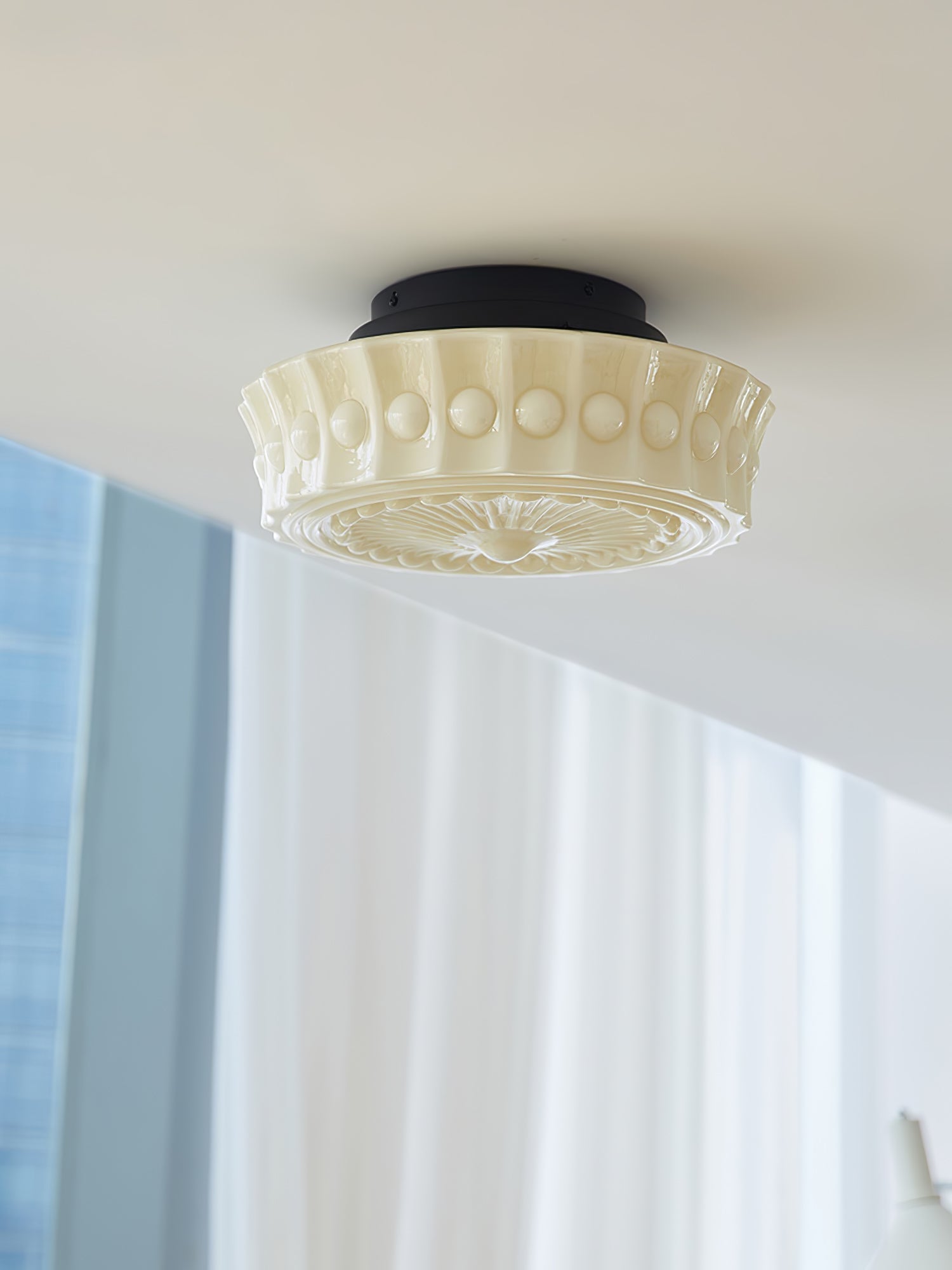 modern-round-glass-flush-mount-ceiling-light-fixture-for-living-and-dining-rooms