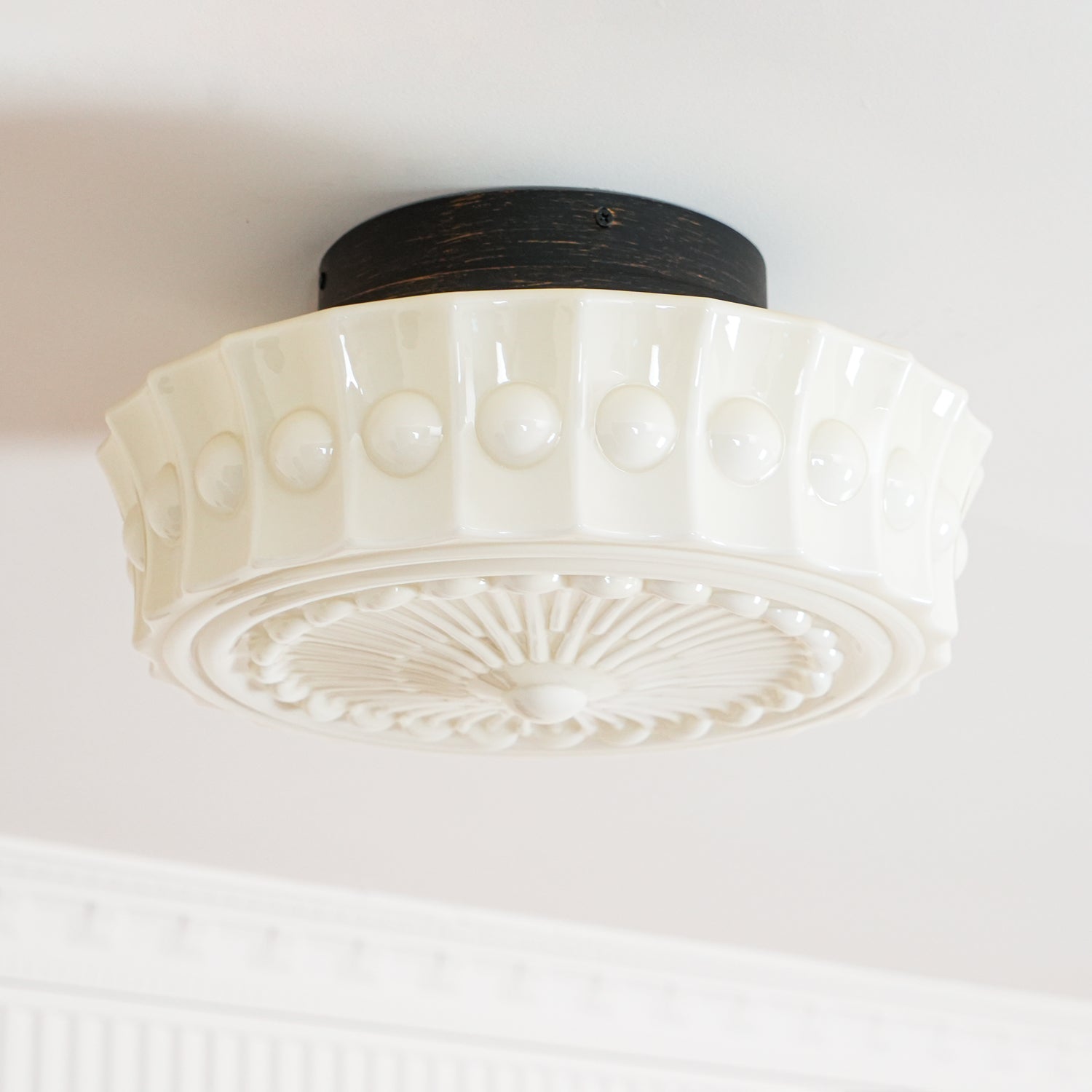 modern-round-glass-flush-mount-ceiling-light-fixture-for-living-and-dining-rooms