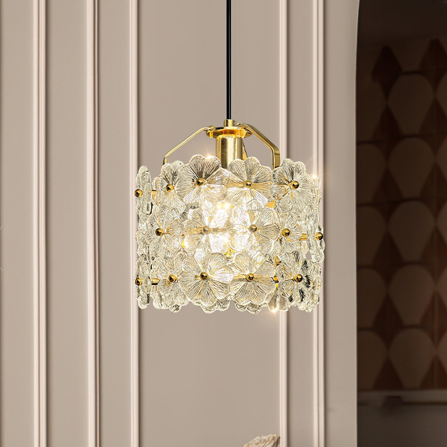 vintage-brass-and-flowered-glass-charlotte-pendant-light-fixture-for-entryway-lighting