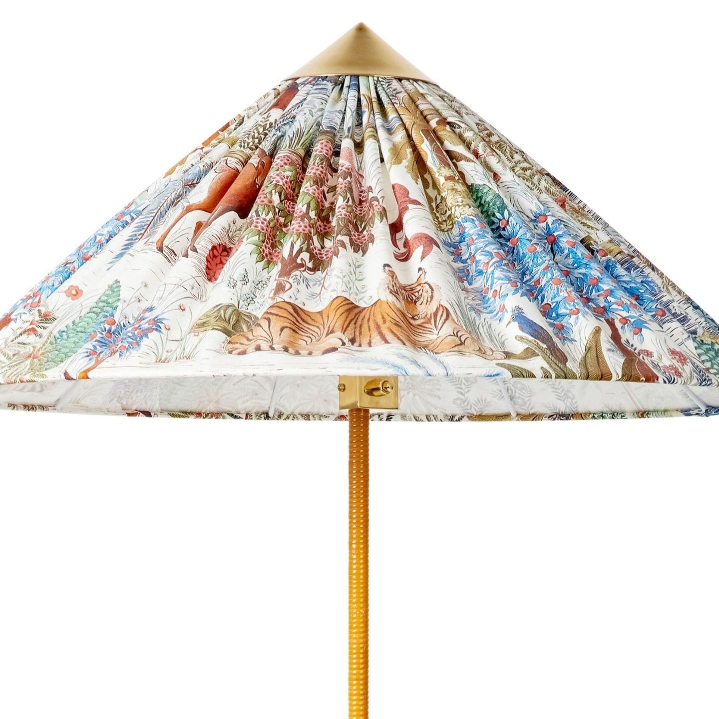 Mid Century Modern Rattan Stem Floor Lamp with Elegant Fabric Shade for Indoor Living Spaces