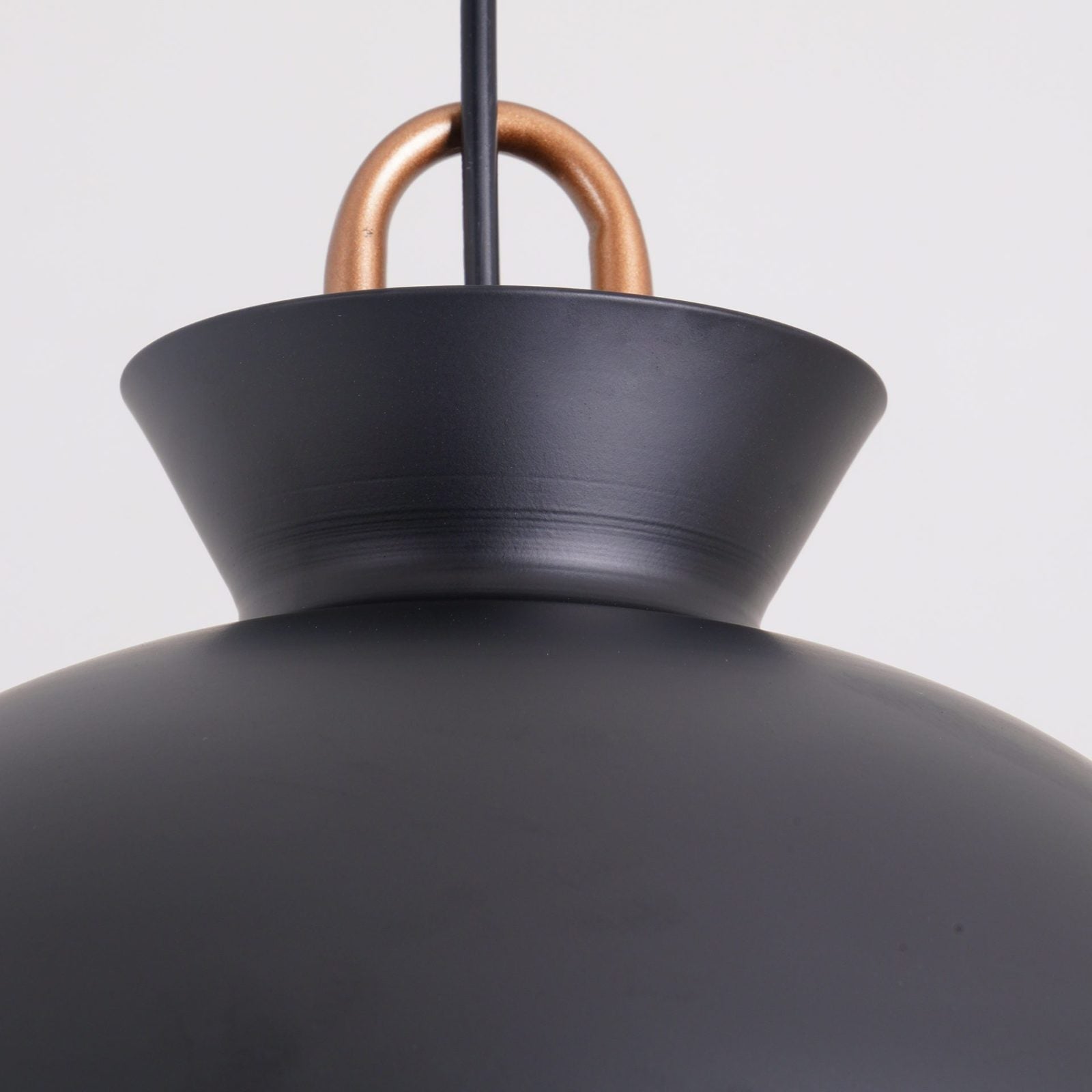 industrial-metal-coil-pendant-lamp-for-modern-kitchen-island-and-dining-room