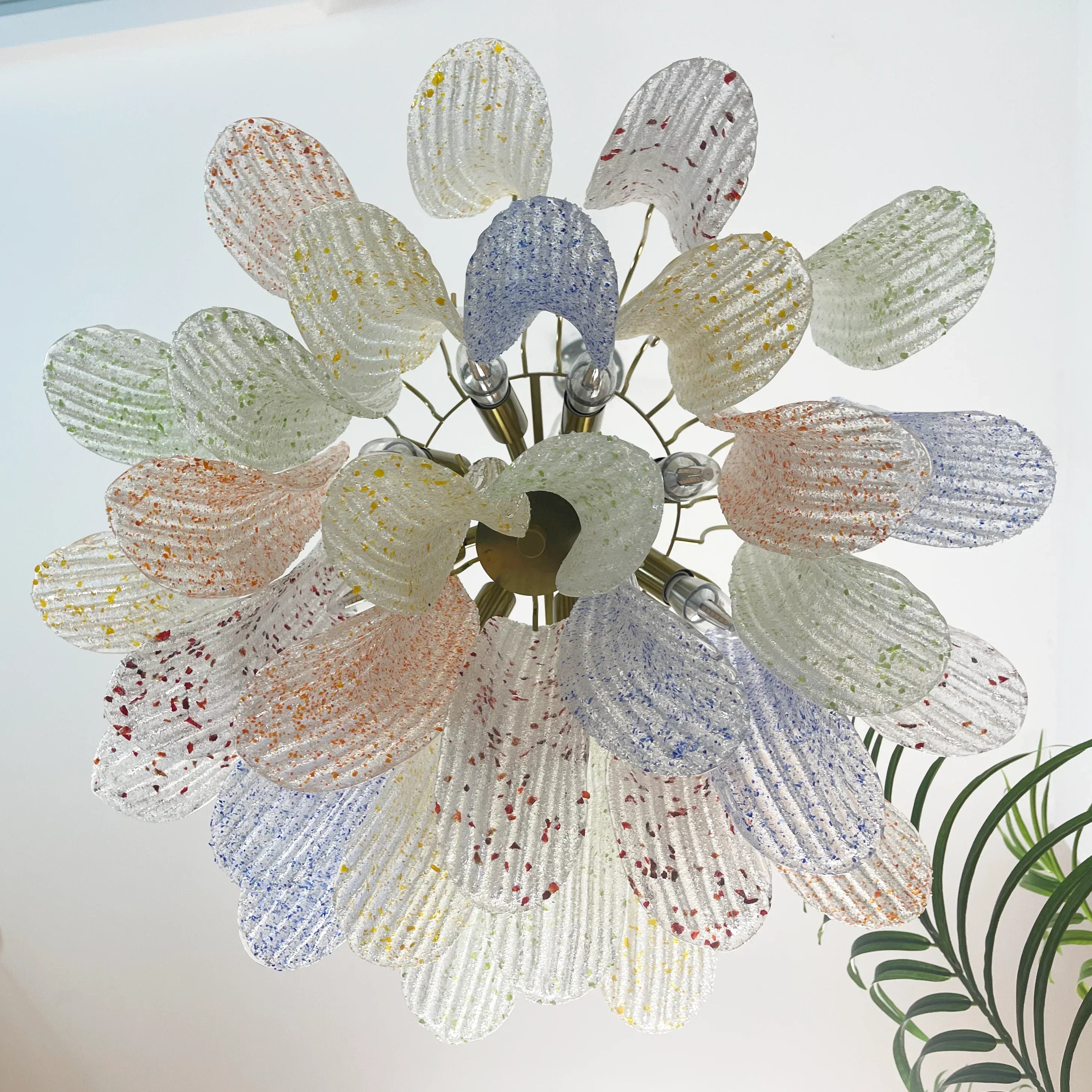handcrafted-multi-color-murano-glass-chandelier-for-living-room-and-dining-space