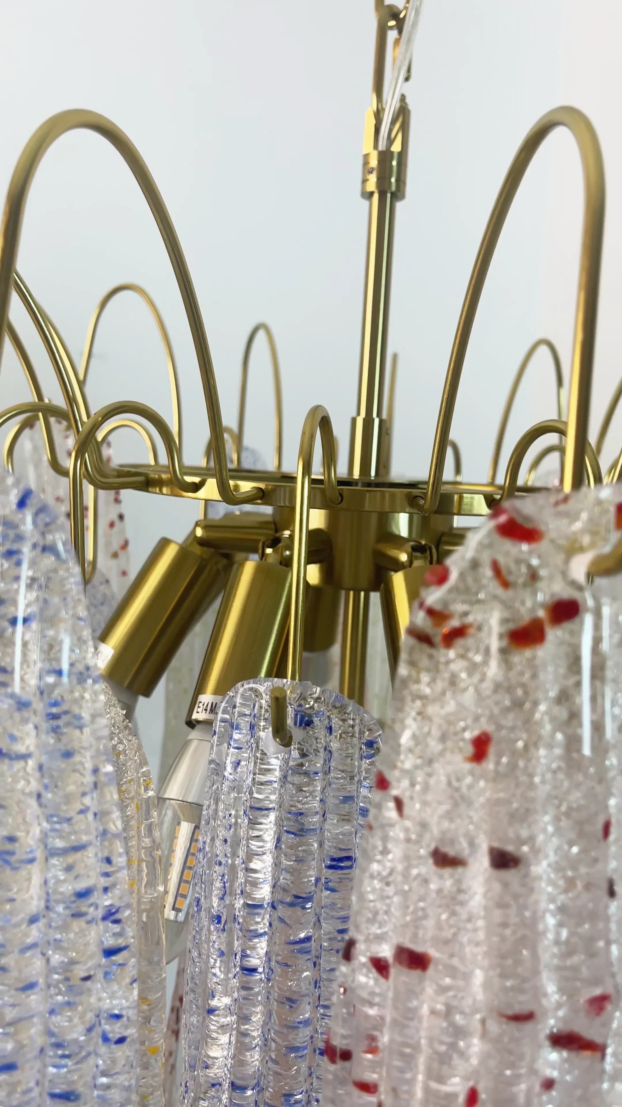 handcrafted-multi-color-murano-glass-chandelier-for-living-room-and-dining-space