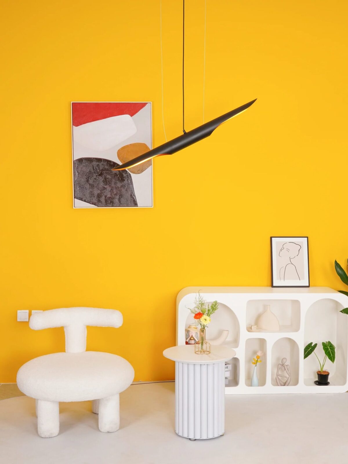 modern-pipe-pendant-light-jazz-inspired-mid-century-suspension-lamp-matte-black-gold-finish
