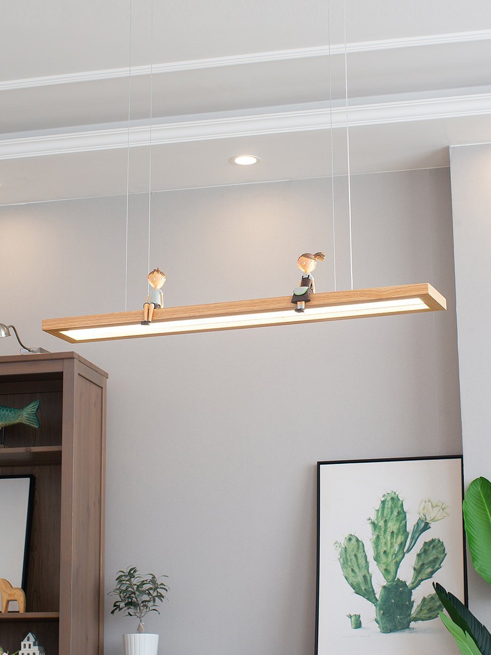 minimalist-ash-wood-led-linear-pendant-light-for-dining-room-and-kitchen-island