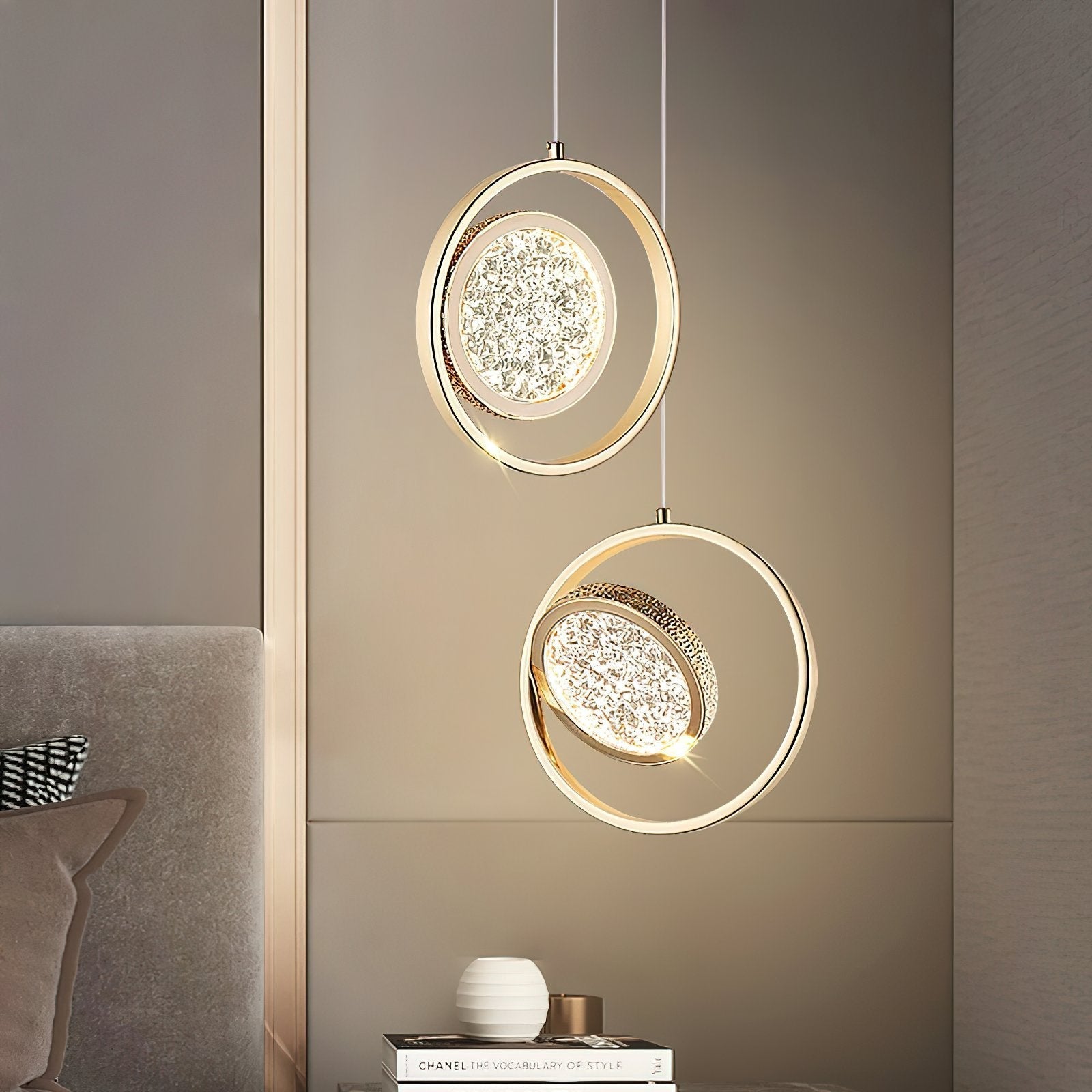 modern-led-concentric-ring-crystal-pendant-light-with-three-color-modes