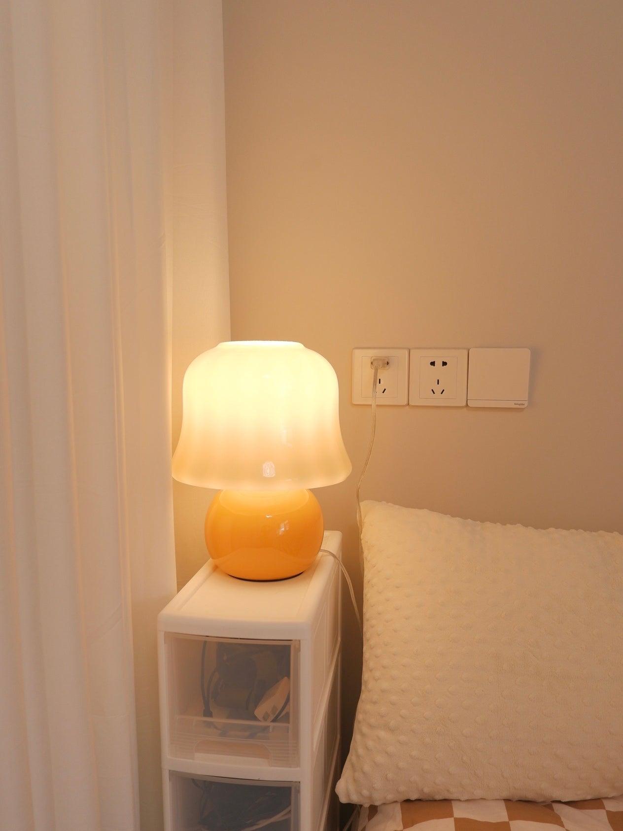 Creamy Mushroom Pleated Glass Table Lamp for Bedroom and Living Room Accent Lighting