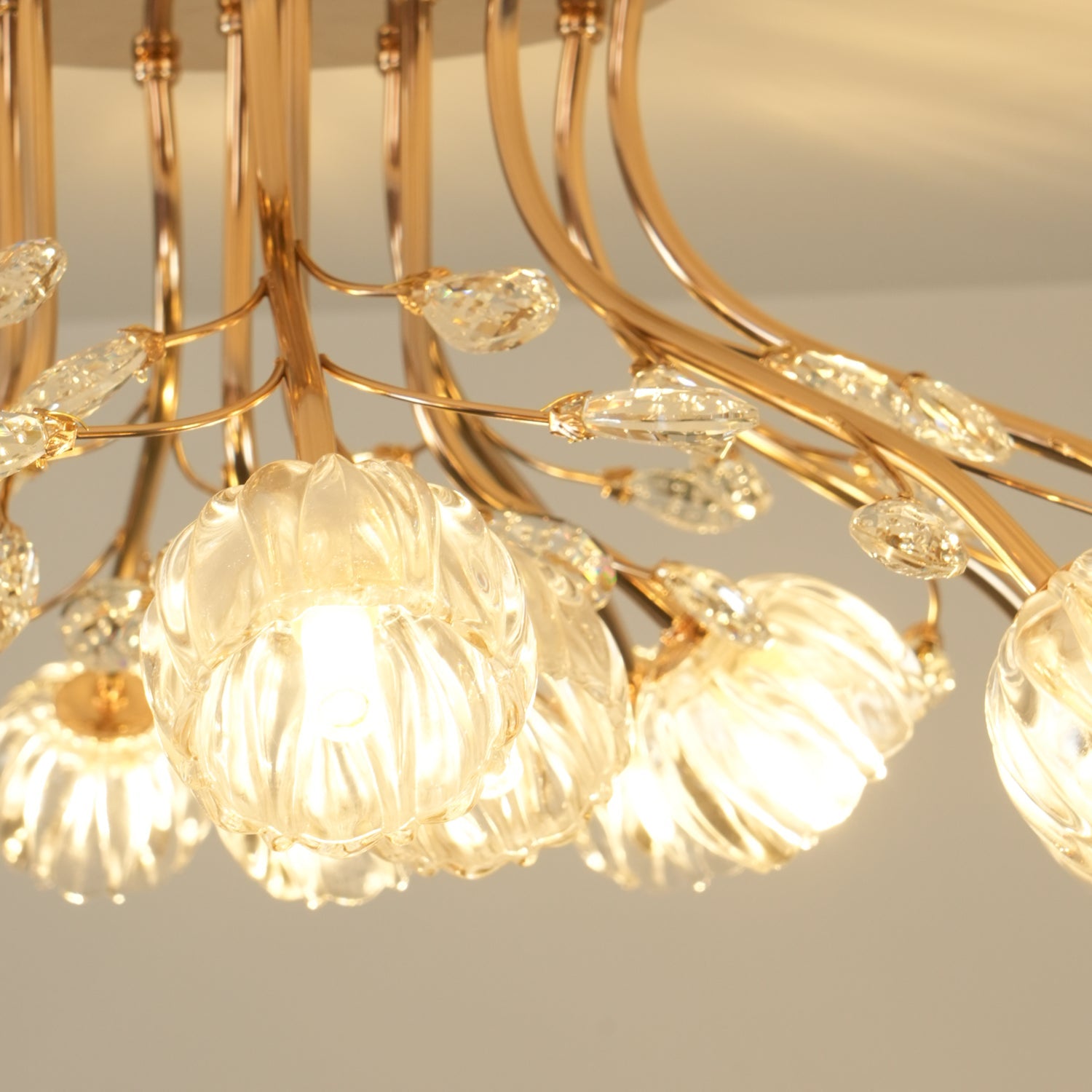 Elegant Luxury Crystal Flower Flush Mount Ceiling Light in Gold Finish