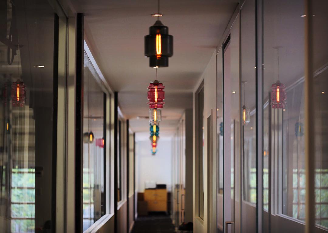 elegant-crystalline-glass-pendant-light-modern-colorful-hanging-lamp-for-kitchen-island-and-dining-room
