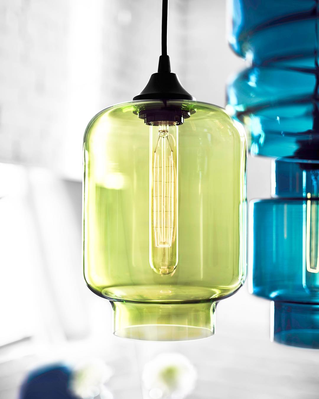 elegant-crystalline-glass-pendant-light-modern-colorful-hanging-lamp-for-kitchen-island-and-dining-room