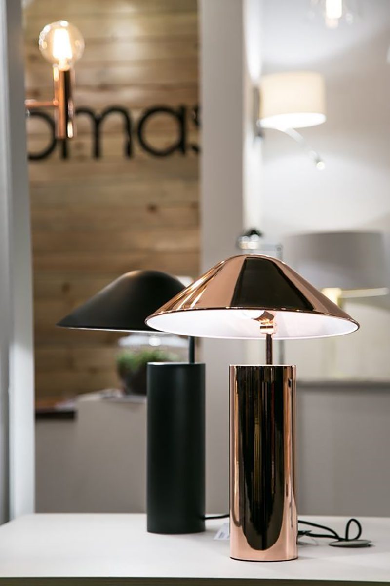 modern-metal-damo-simple-table-lamp-with-adjustable-shade-for-contemporary-home-lighting