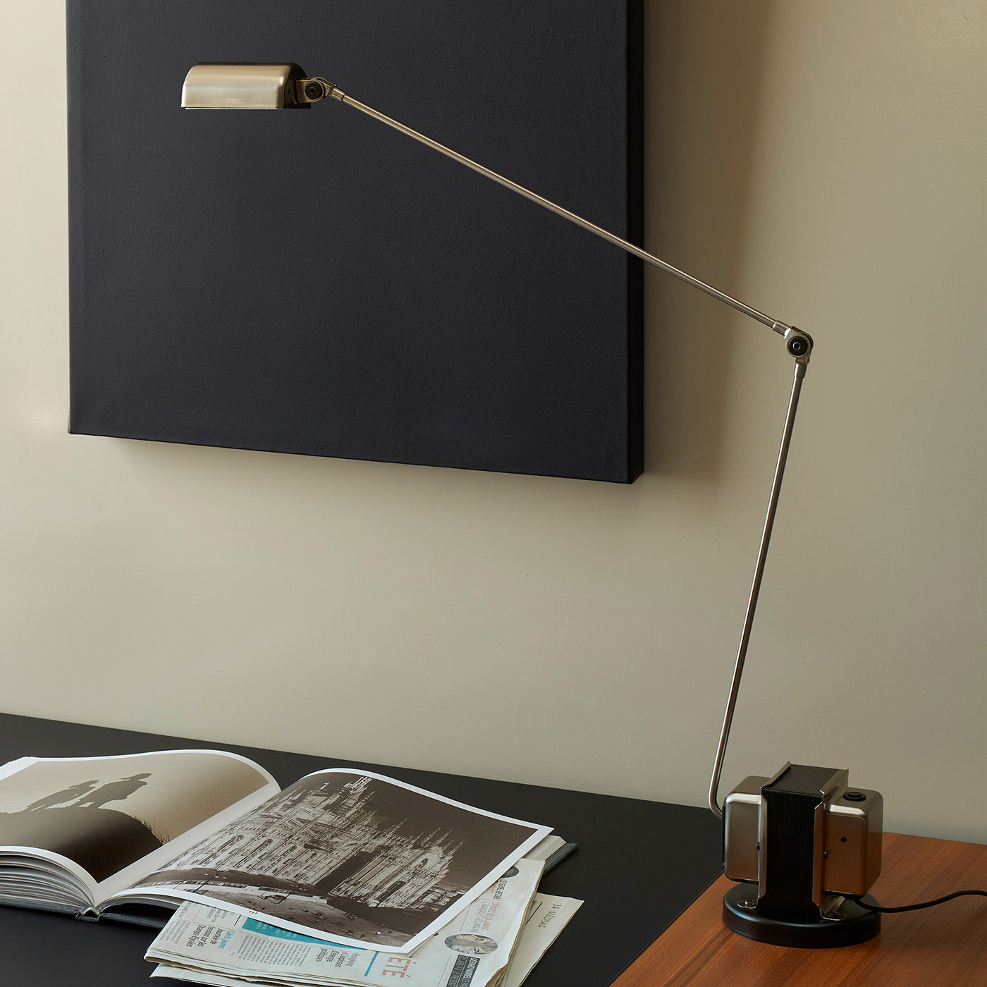 Dynamo Minimalist Adjustable LED Table Lamp Rotating Metal Desk Light for Modern Bedroom Office